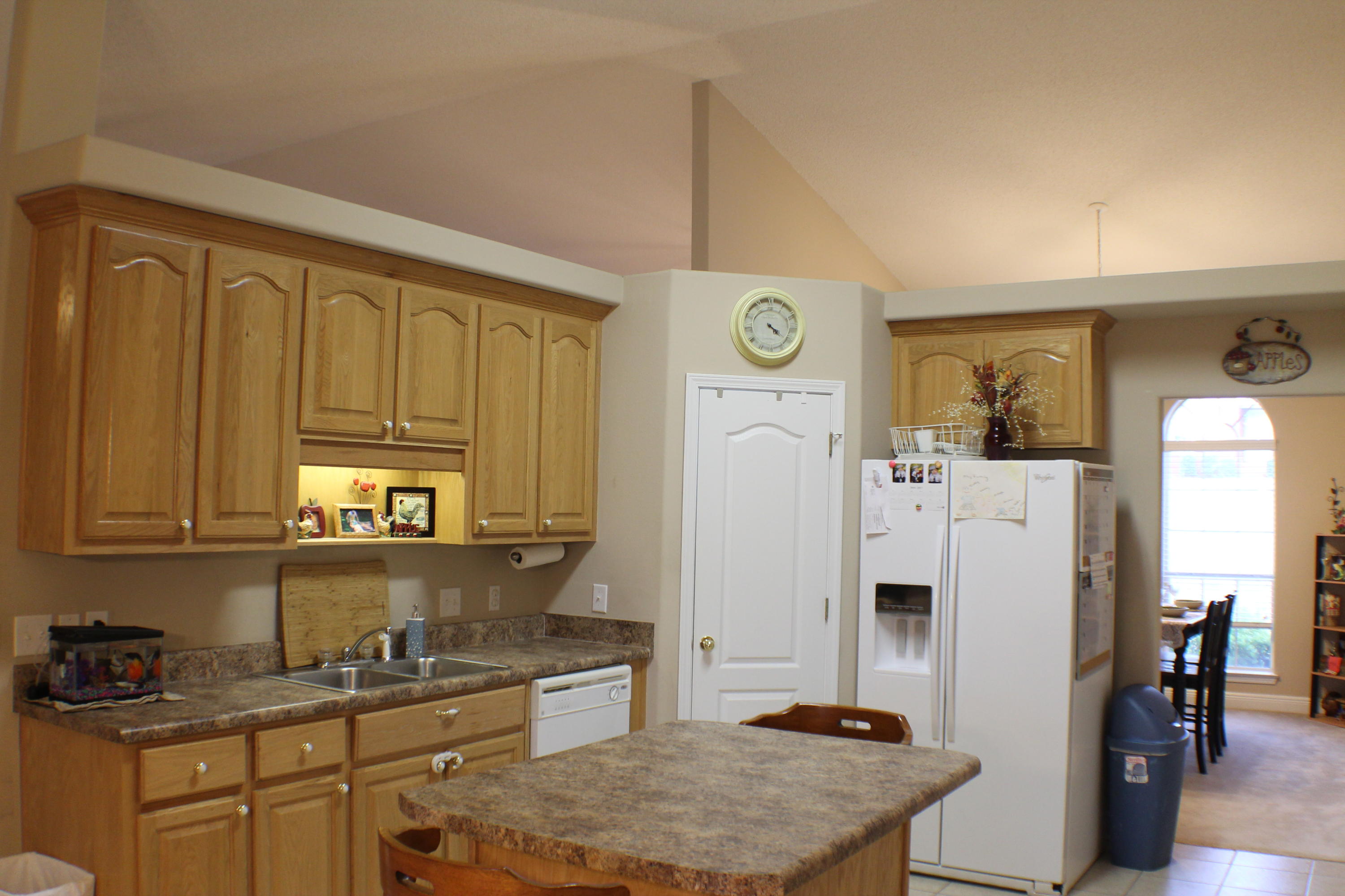 FOX VALLEY - Residential Lease