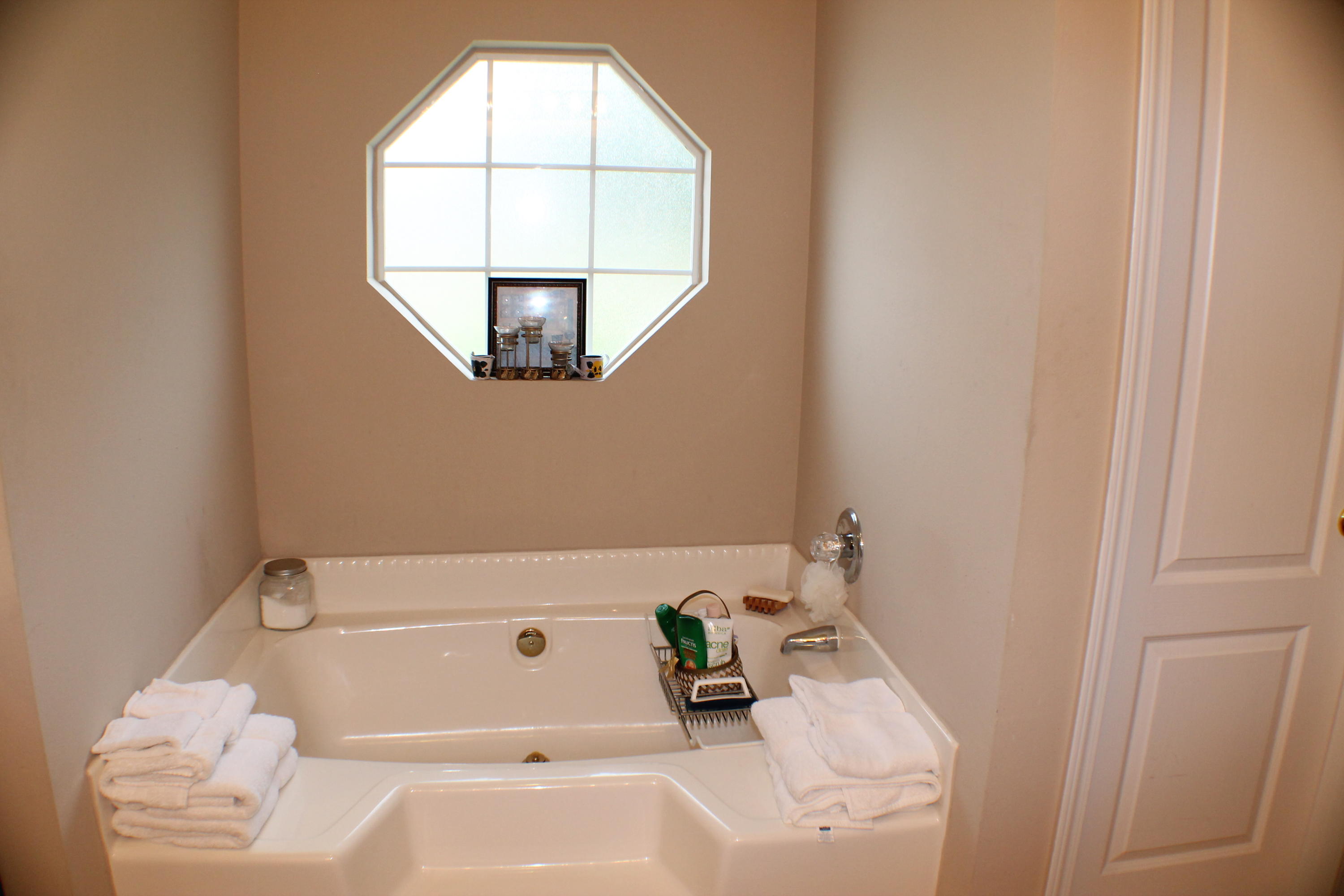 FOX VALLEY - Residential Lease