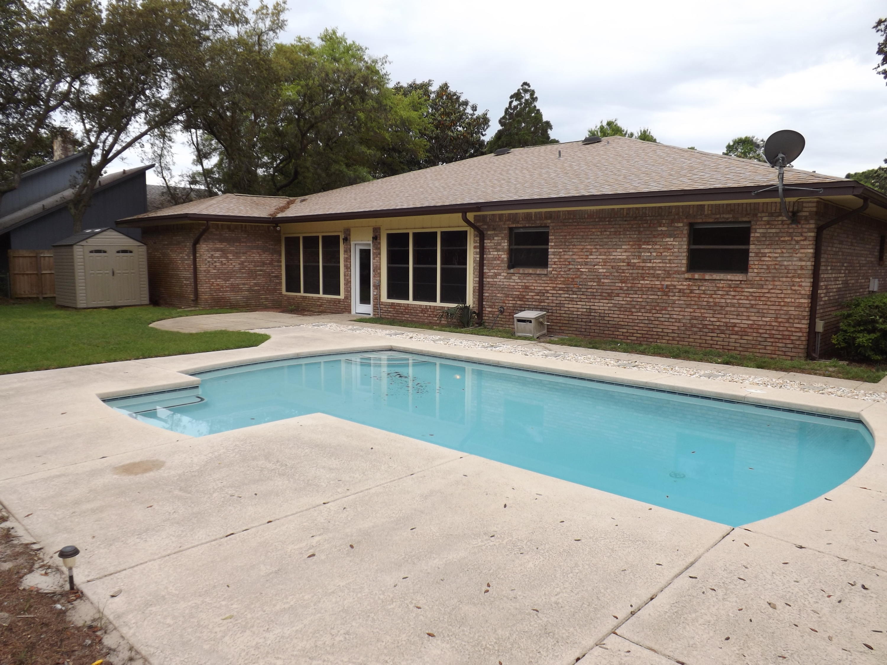 LAKE LORRAINE ESTATES 3 - Residential