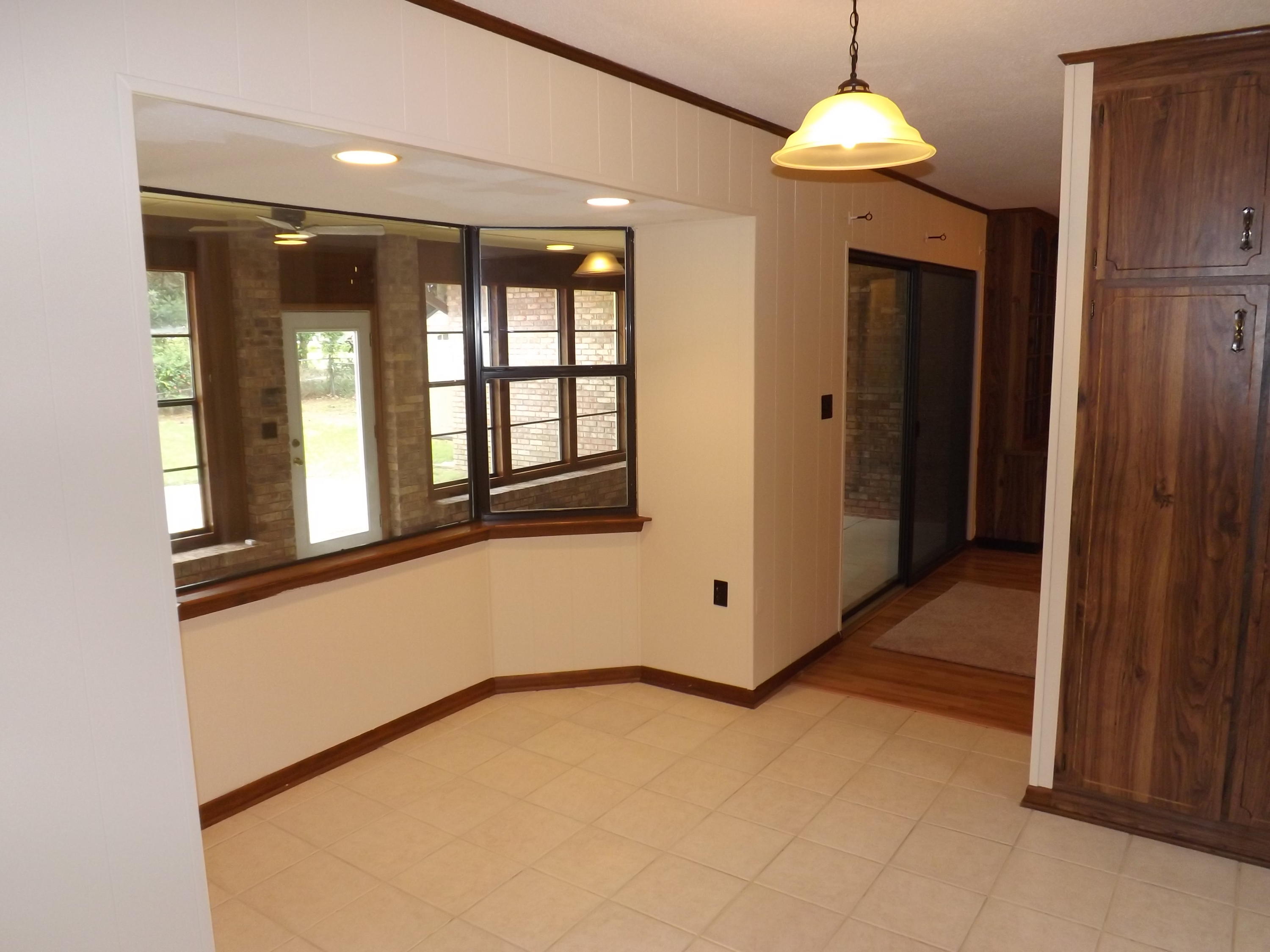 LAKE LORRAINE ESTATES 3 - Residential