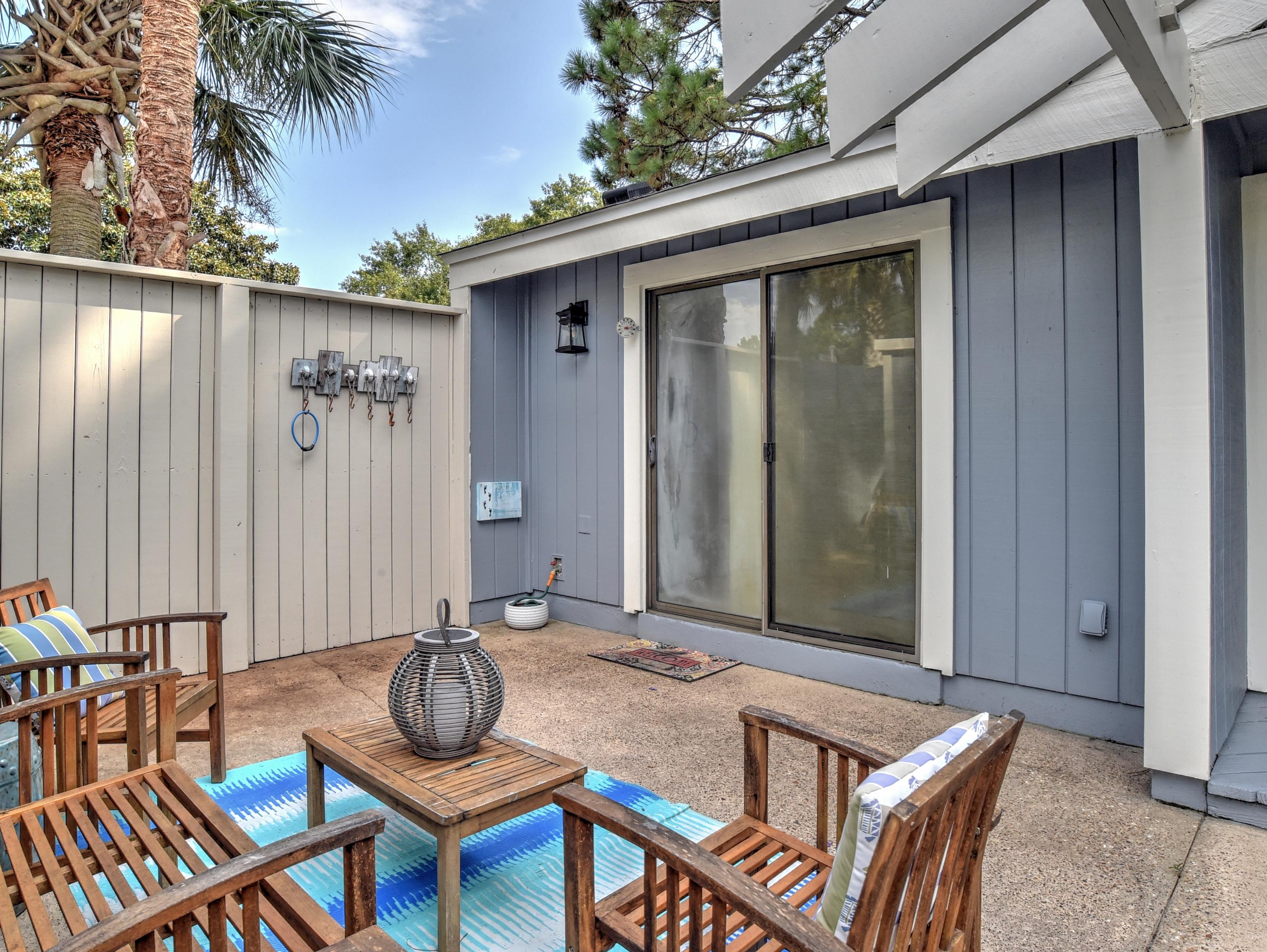 LINKSIDE VILLAGE UNIT 2 - Residential