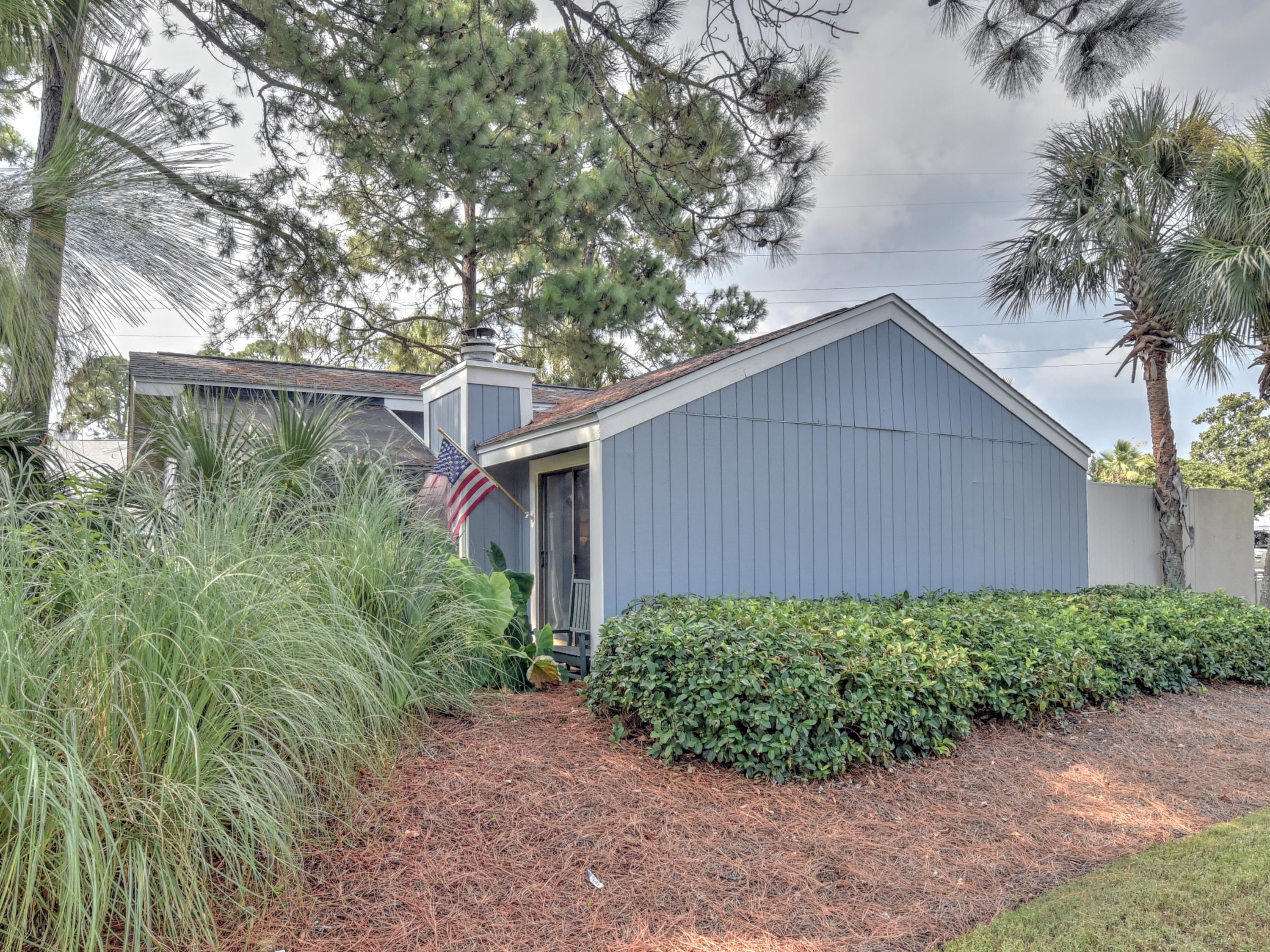 LINKSIDE VILLAGE UNIT 2 - Residential