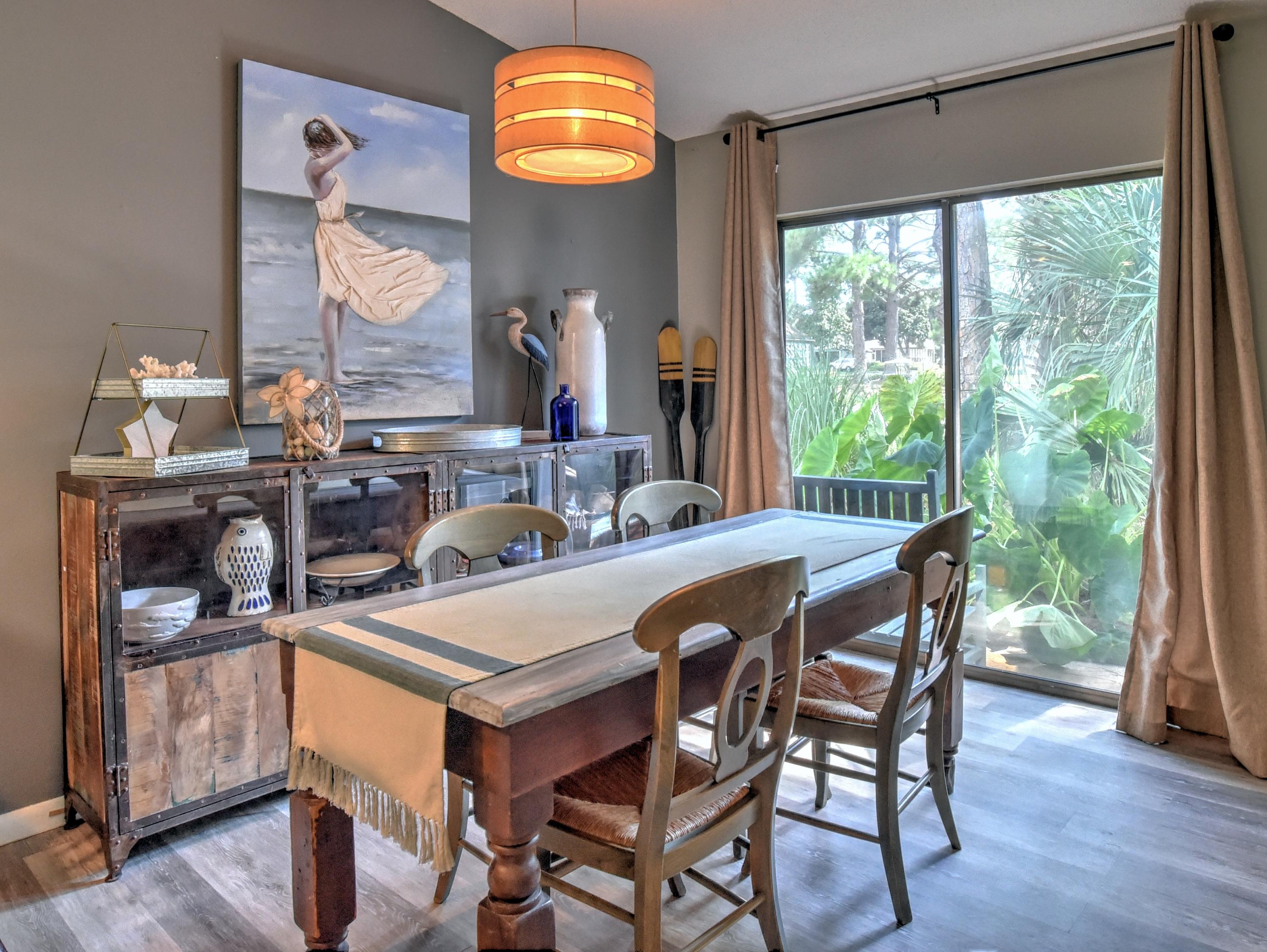 LINKSIDE VILLAGE UNIT 2 - Residential