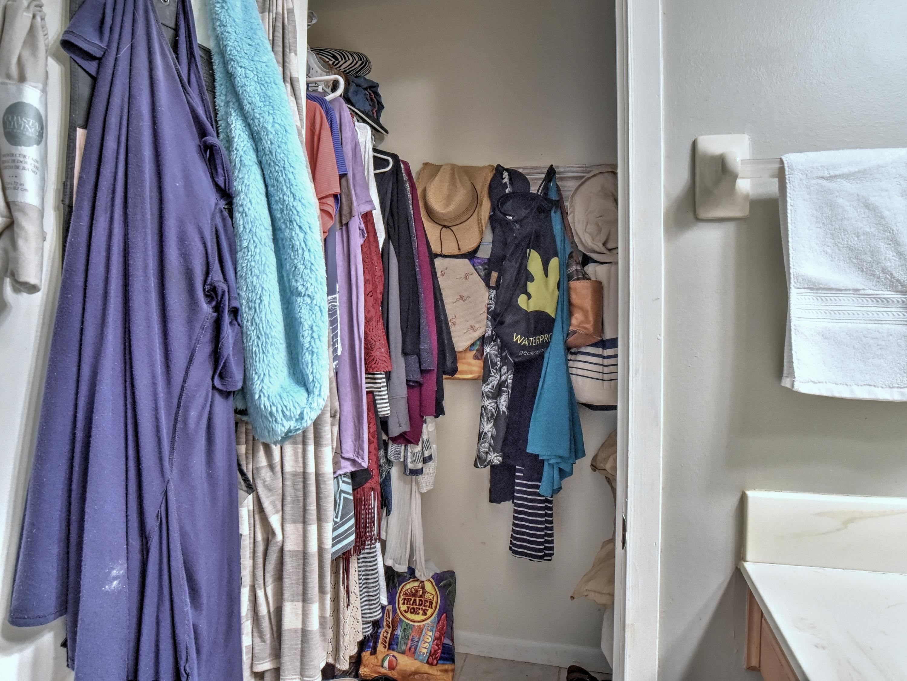 LINKSIDE VILLAGE UNIT 2 - Residential