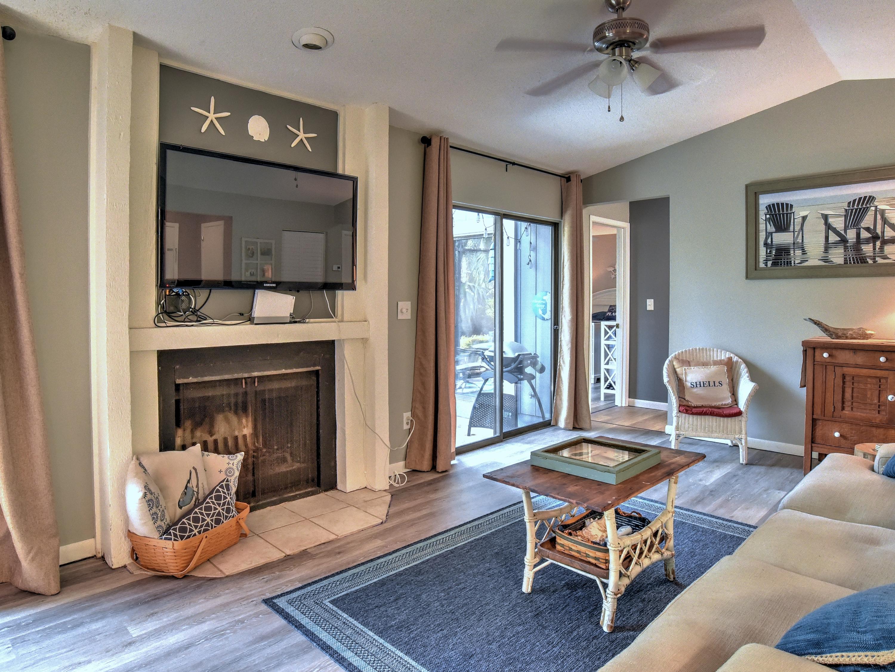 LINKSIDE VILLAGE UNIT 2 - Residential