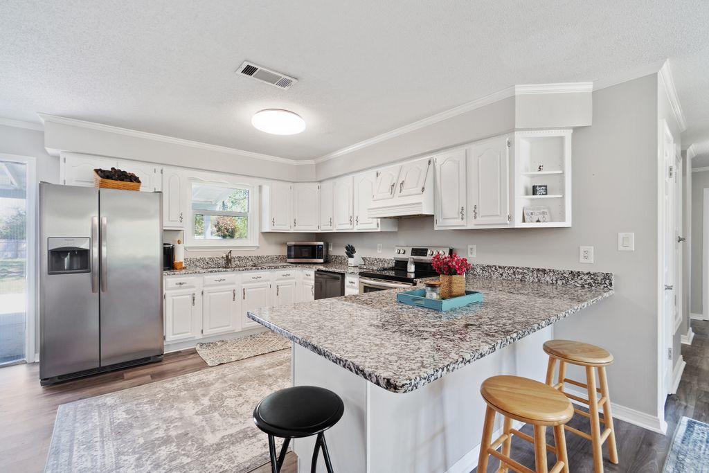 HOLLEY BY THE SEA - Residential