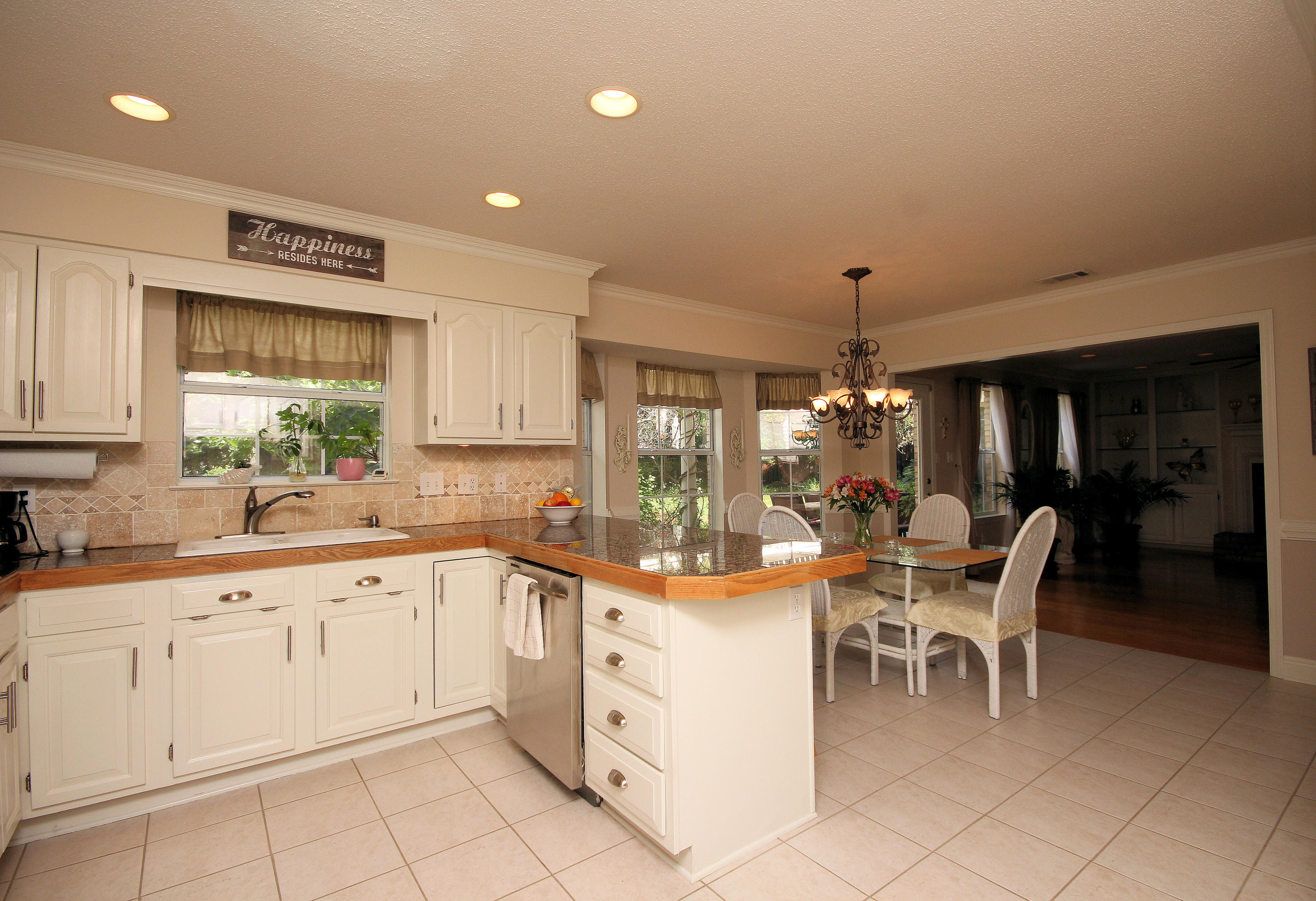 WINDWARD PH 3 - Residential