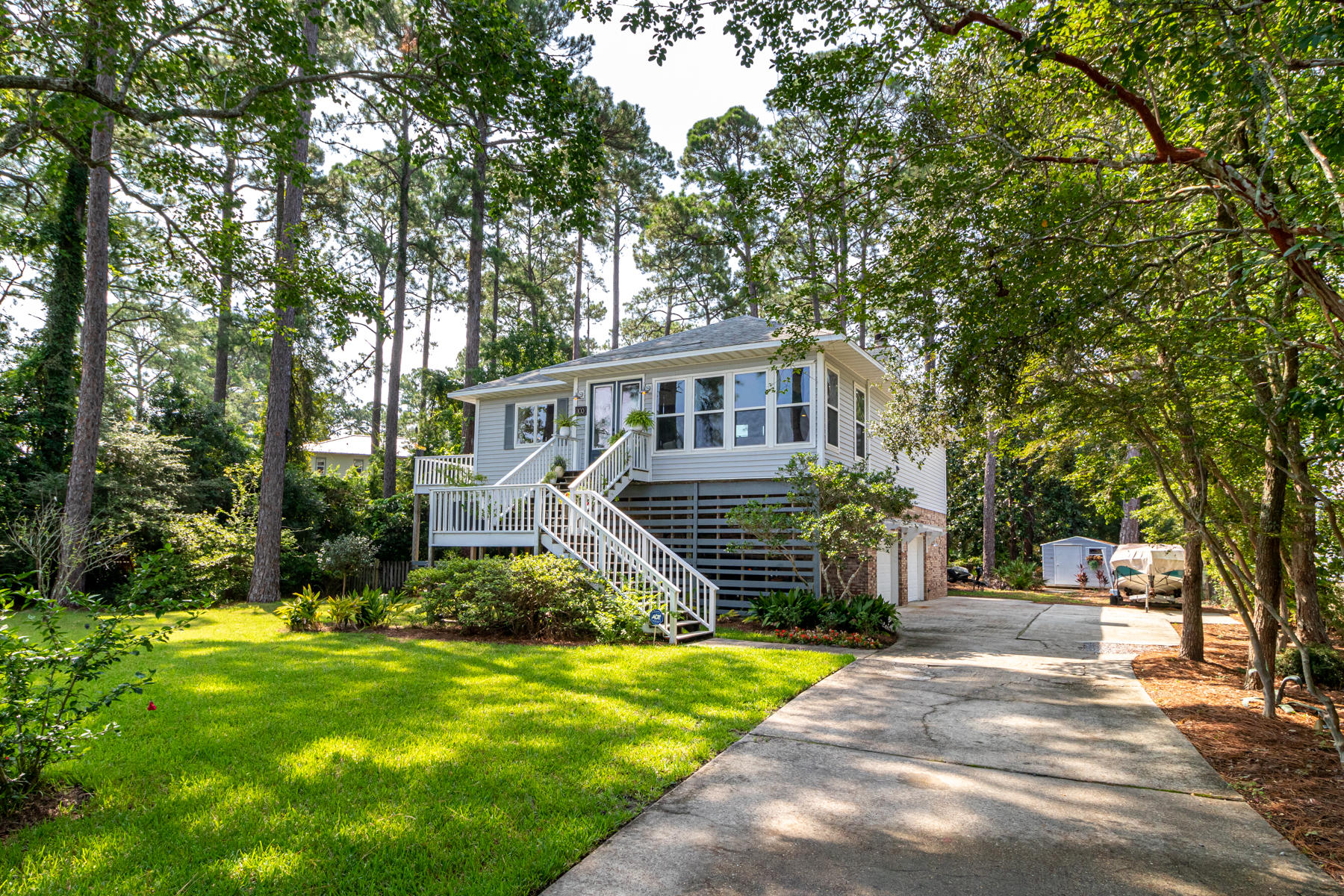 SANTA ROSA BEACH ESTATES - Residential