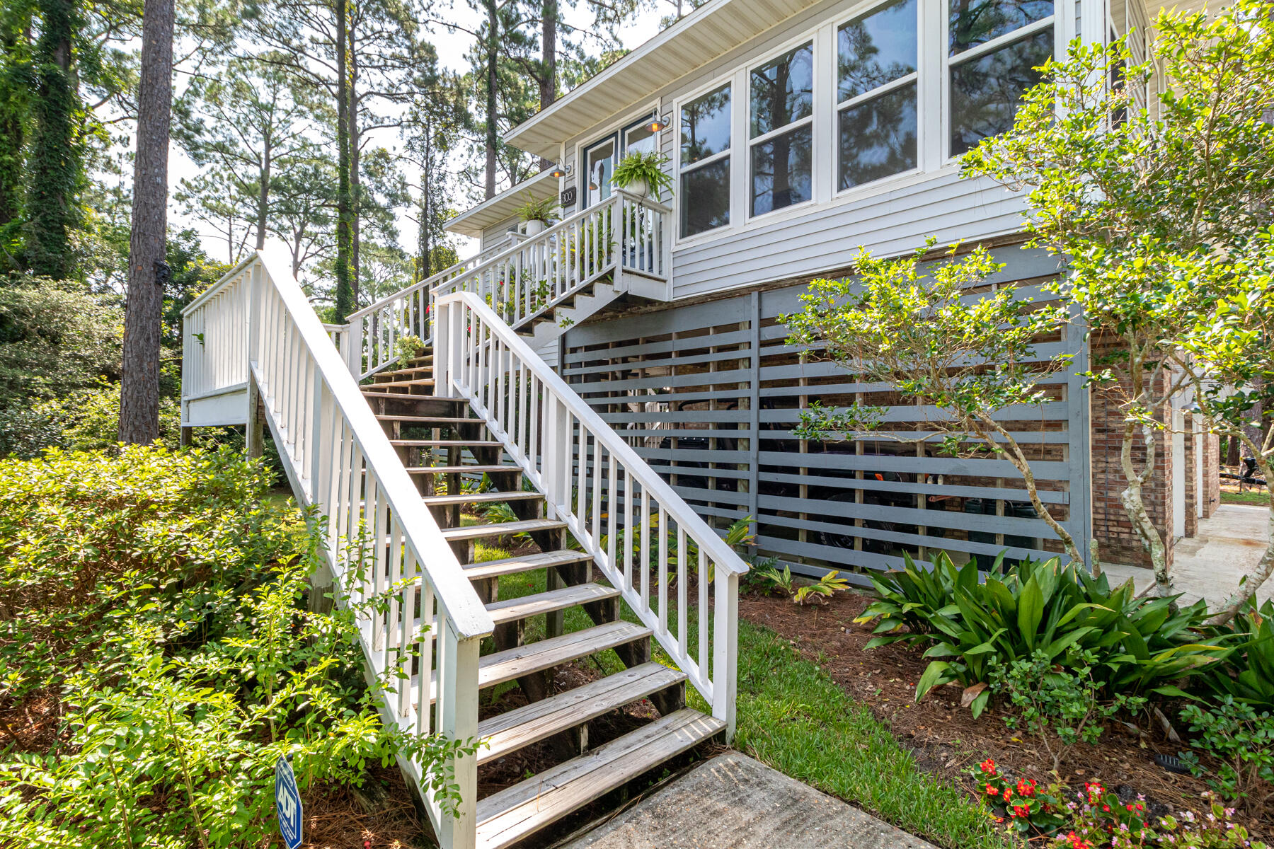 SANTA ROSA BEACH ESTATES - Residential