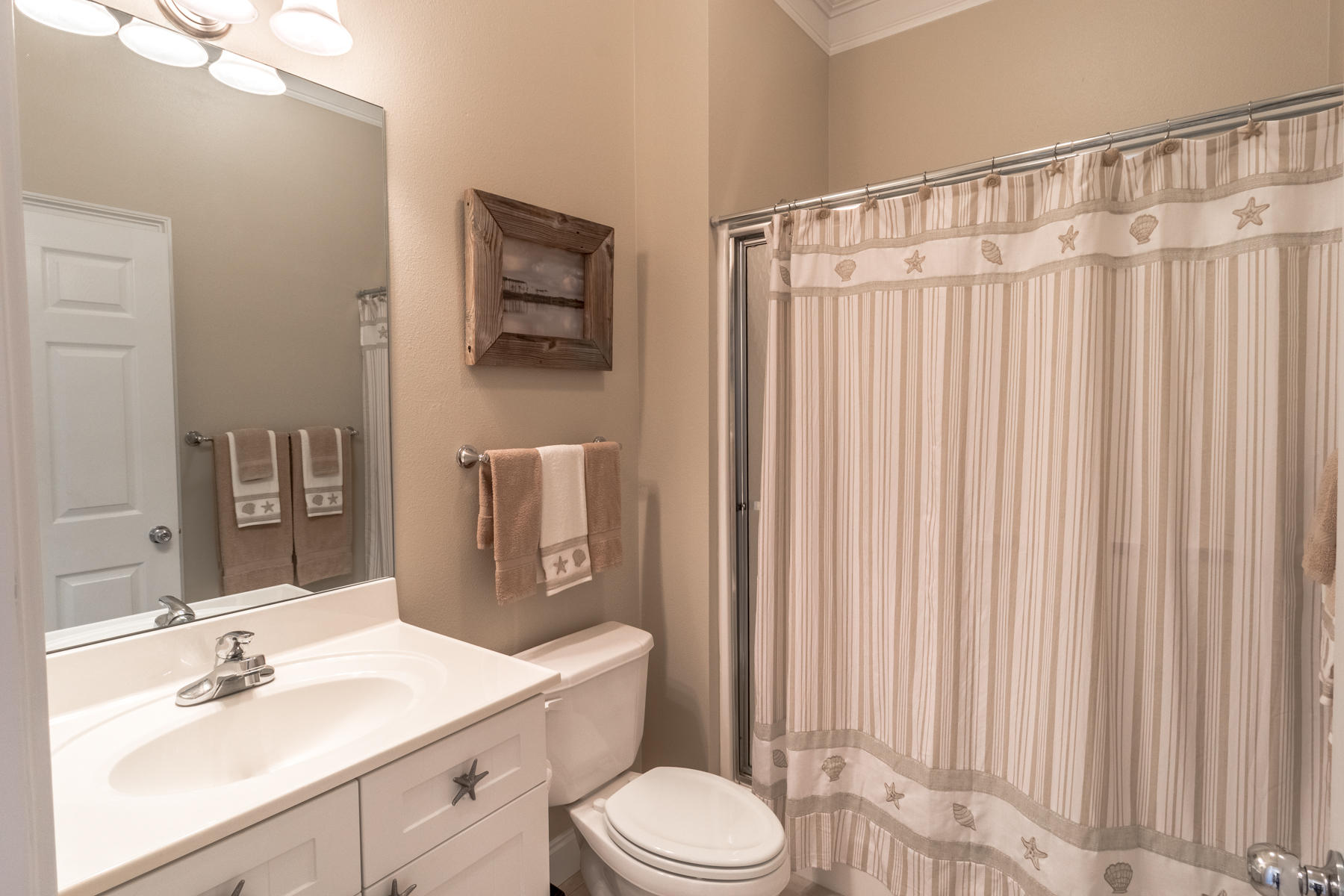 FAIRWAY VILLAS - Residential