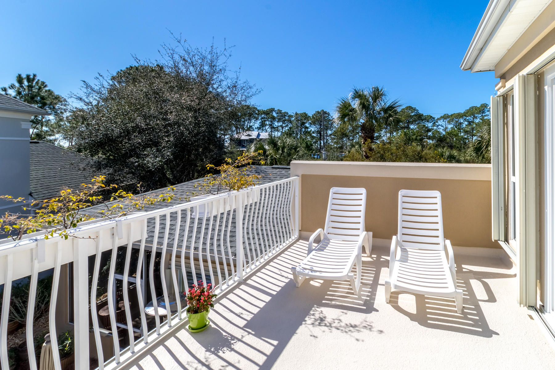 FAIRWAY VILLAS - Residential