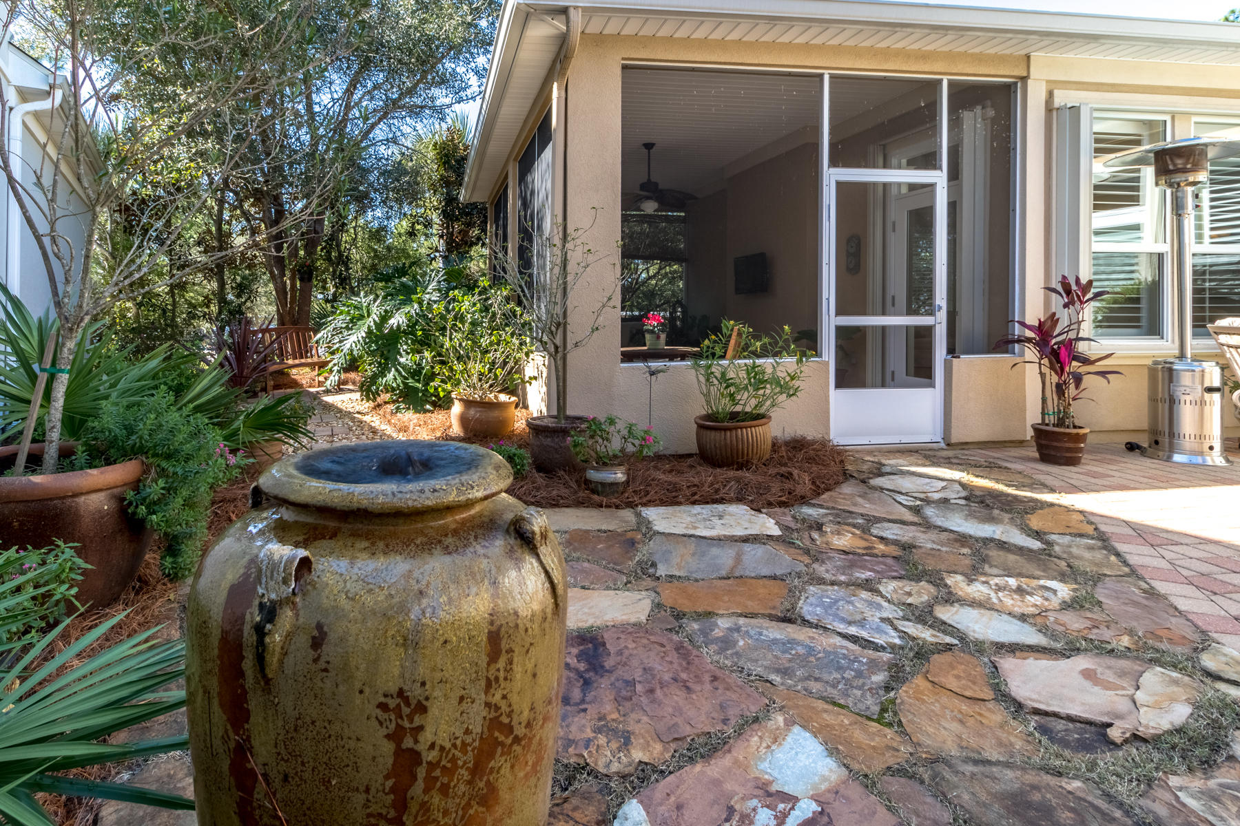 FAIRWAY VILLAS - Residential