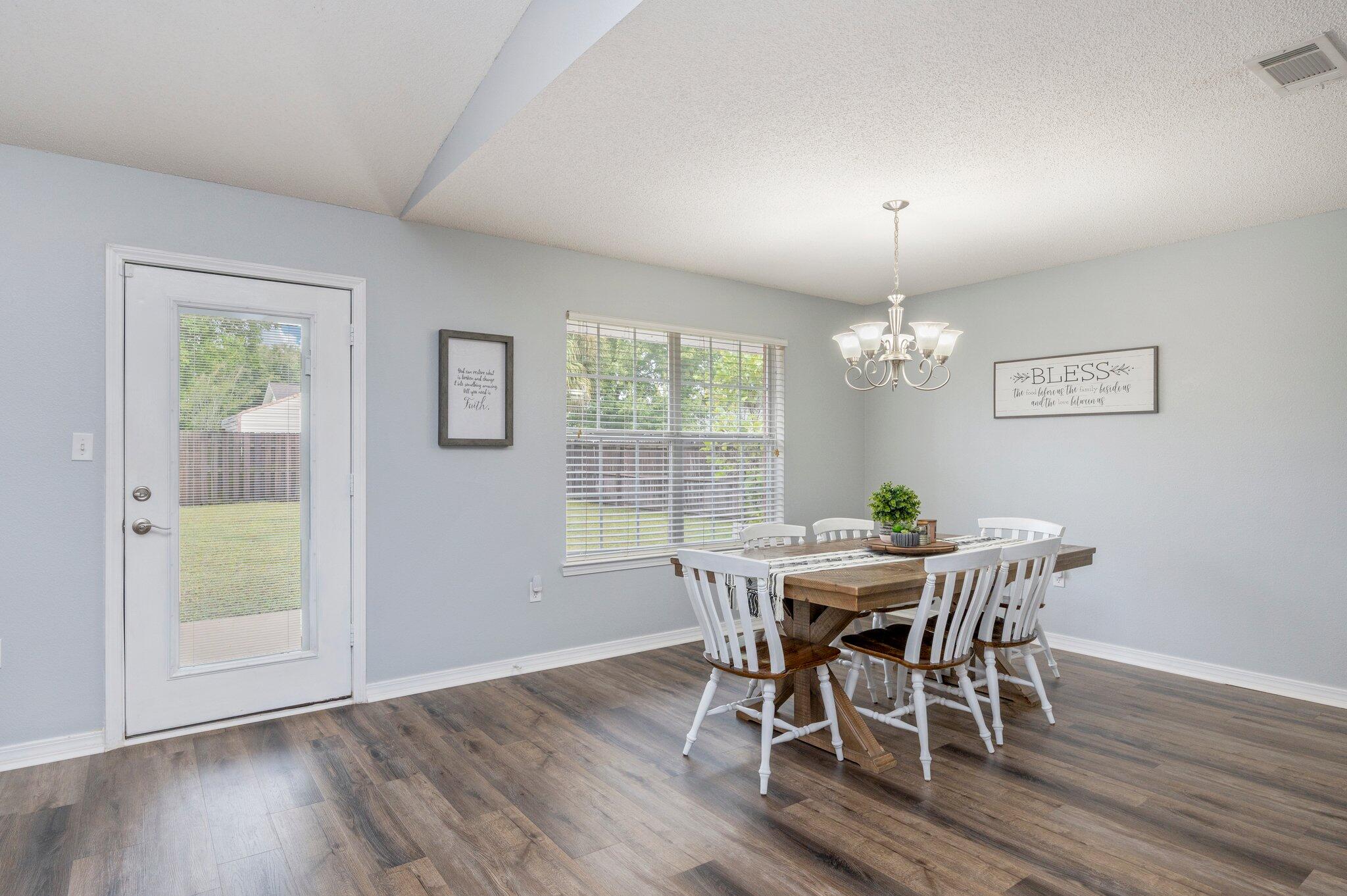 ALICIA PLACE - Residential