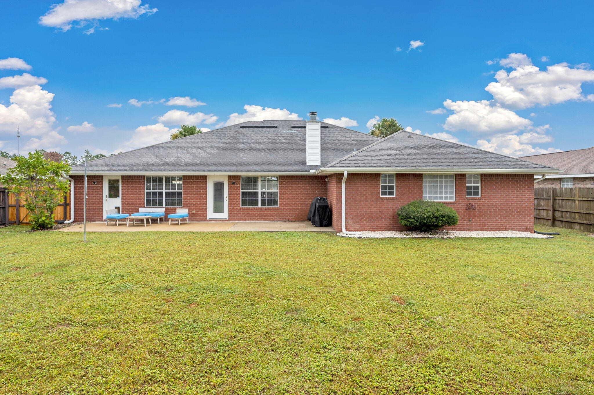 ALICIA PLACE - Residential