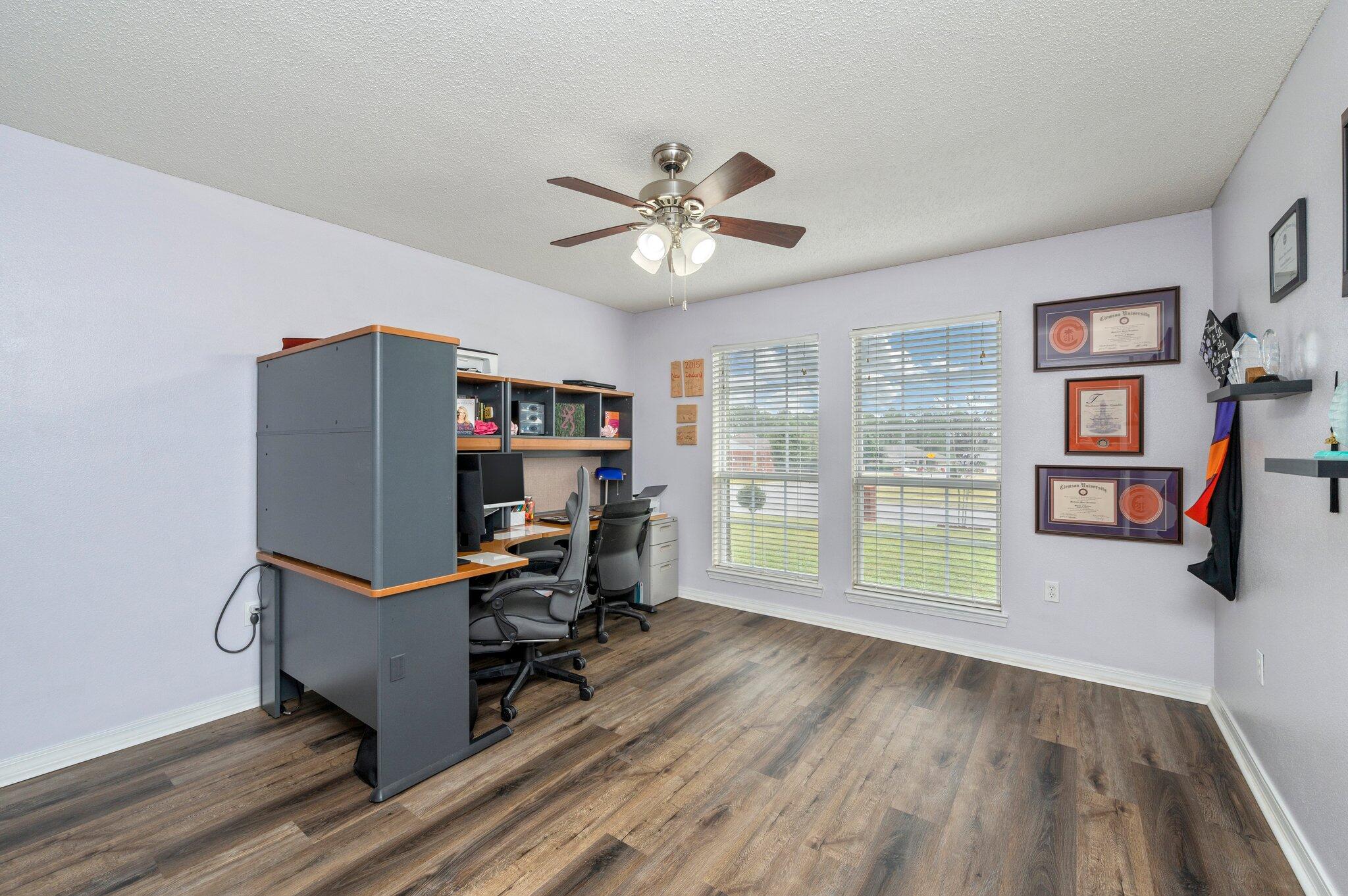 ALICIA PLACE - Residential