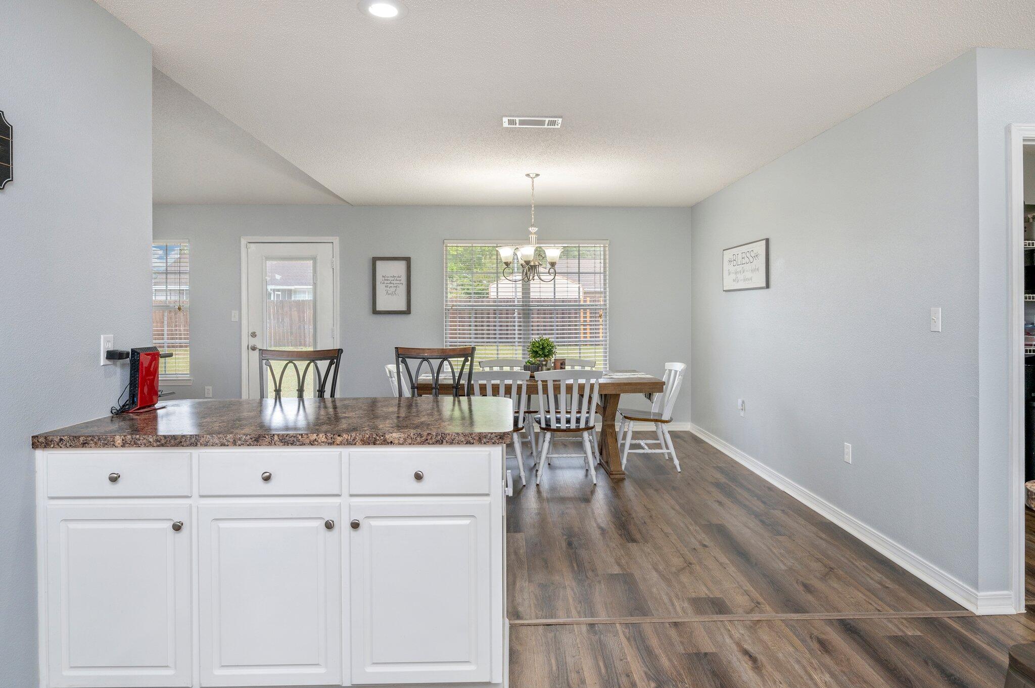 ALICIA PLACE - Residential