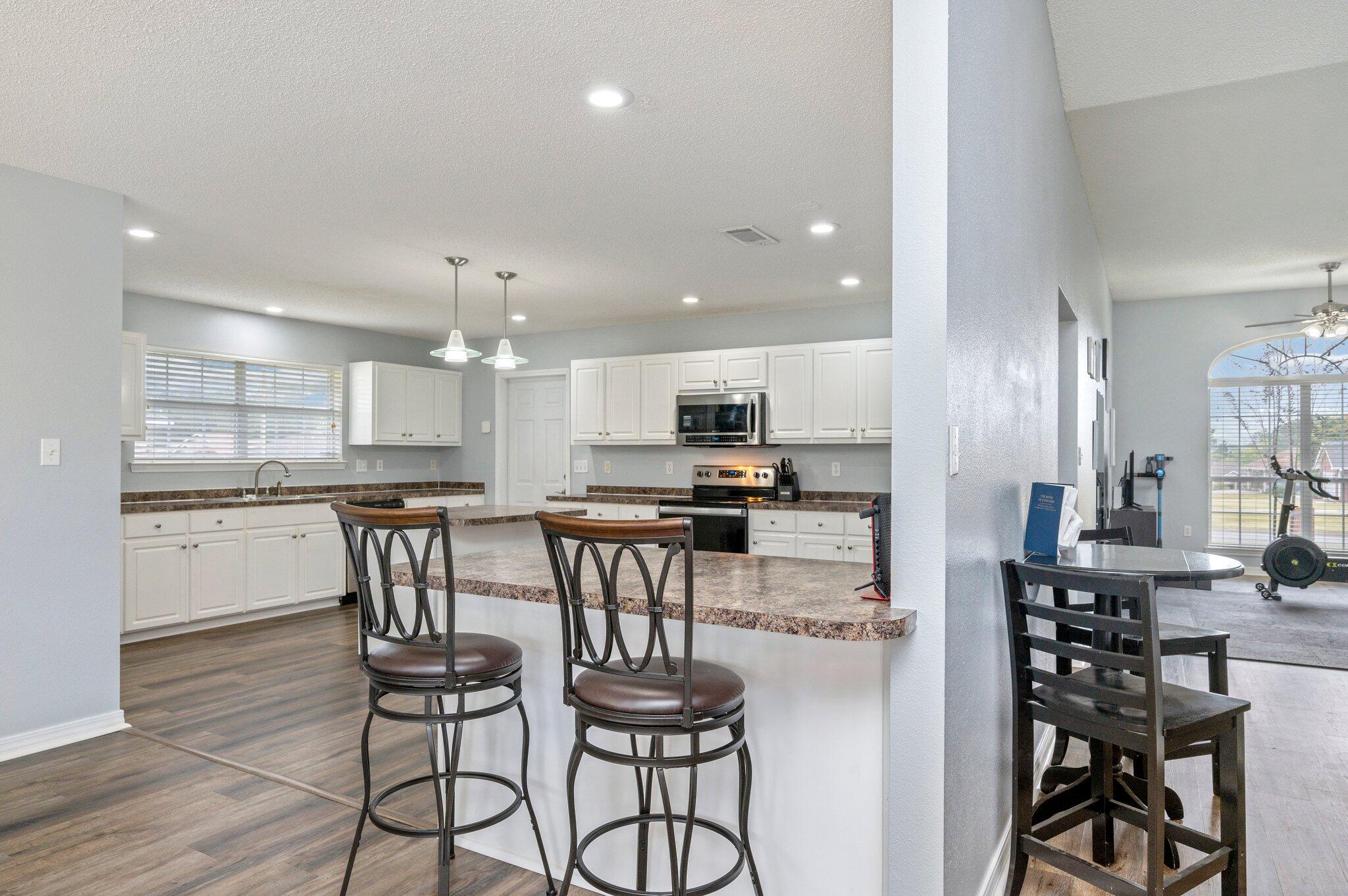 ALICIA PLACE - Residential