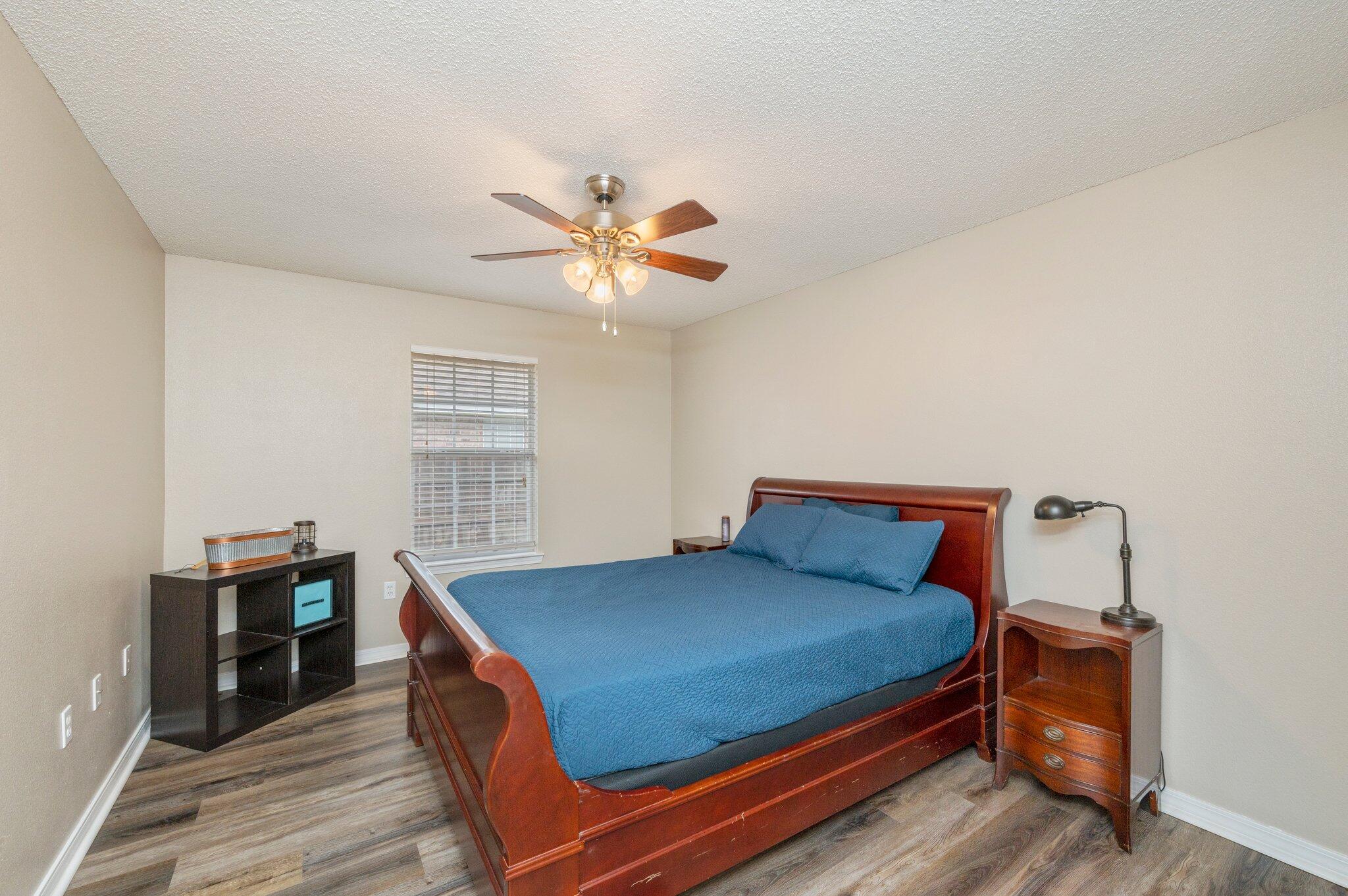 ALICIA PLACE - Residential