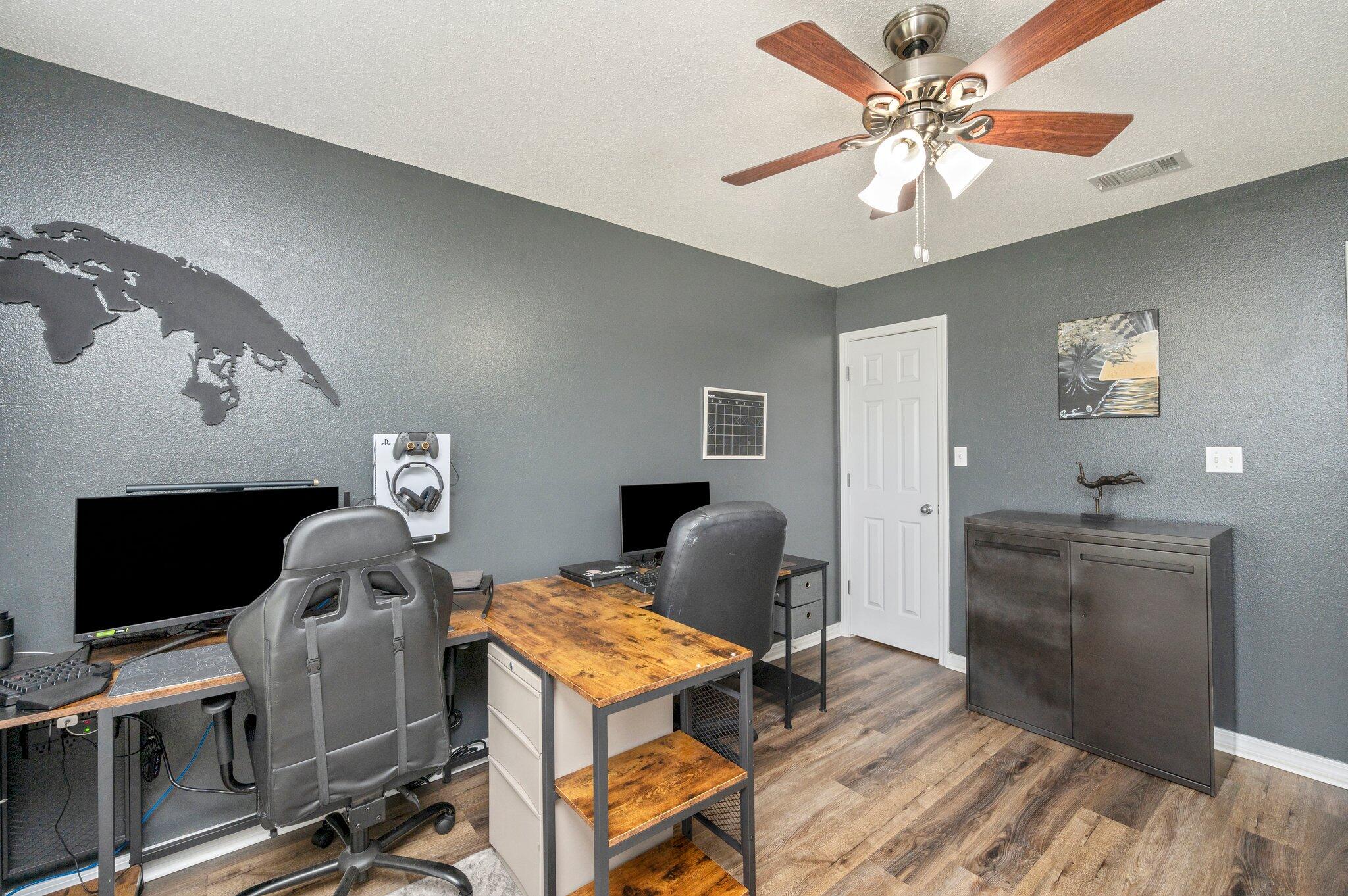 ALICIA PLACE - Residential