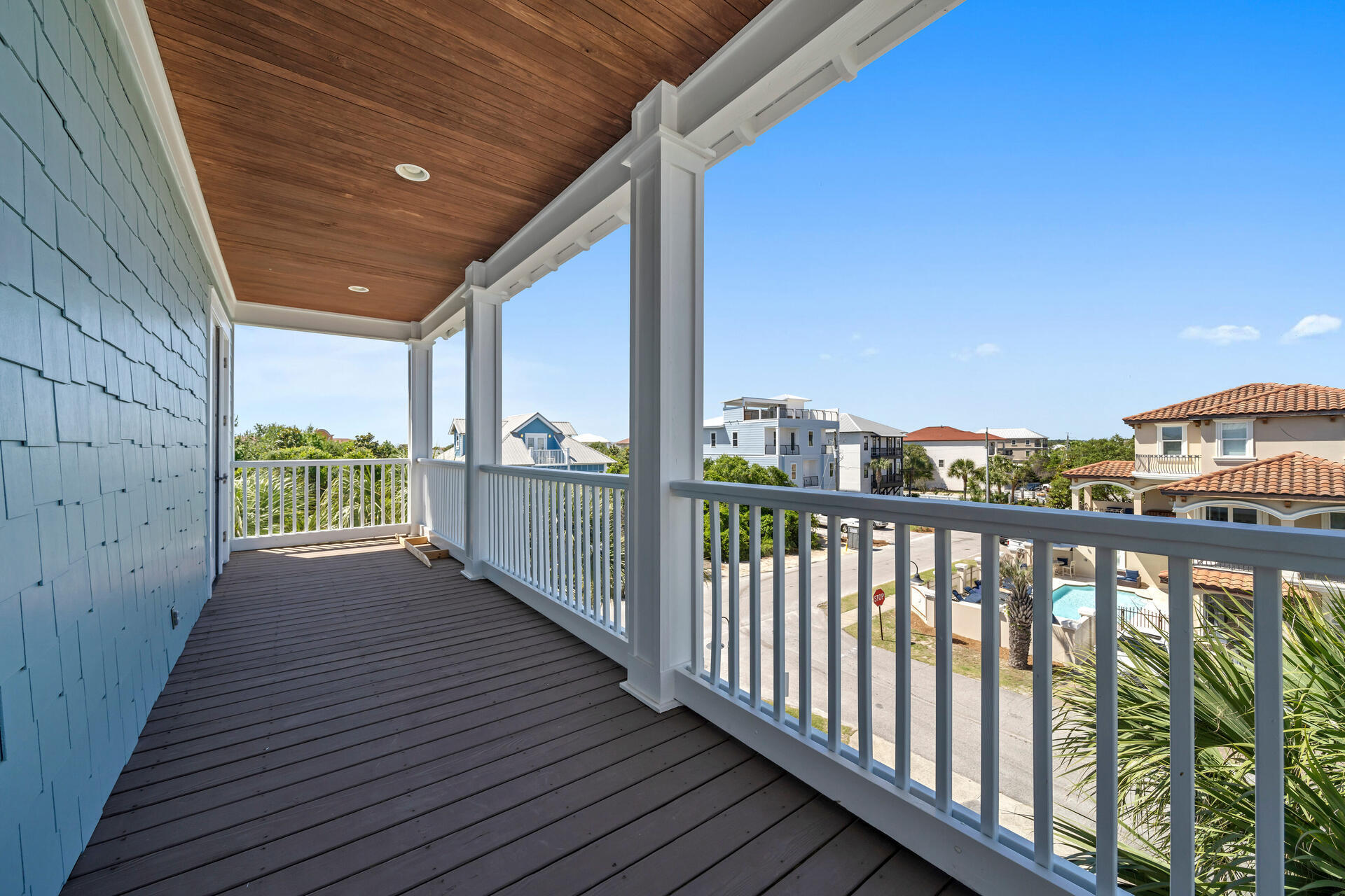 FRANGISTA BEACH - Residential