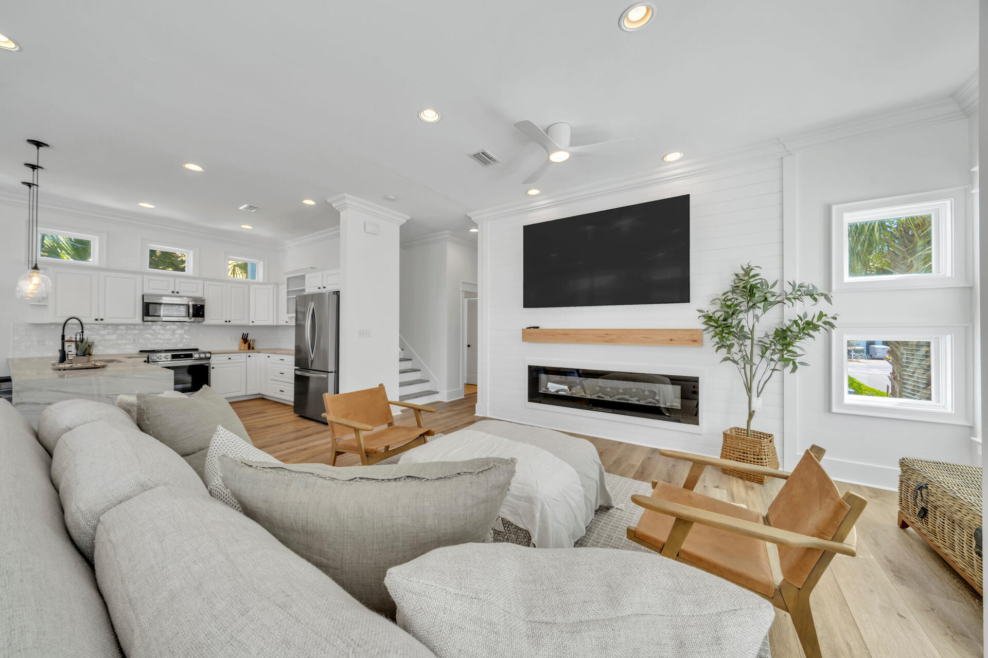 FRANGISTA BEACH - Residential