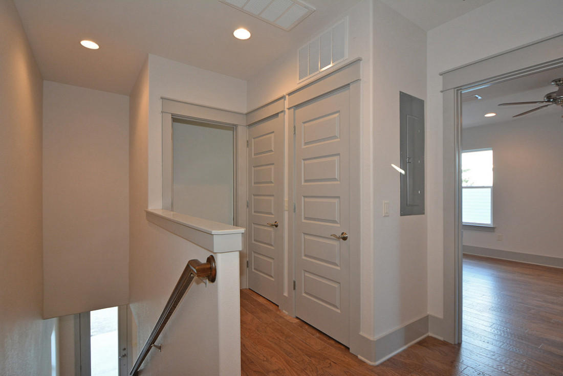 FRANGISTA BEACH 2ND ADDN - Residential