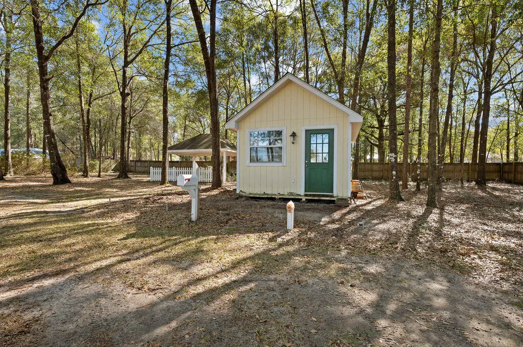 Baker, Florida 32531, United States, 3 Bedrooms Bedrooms, ,2 BathroomsBathrooms,Residential,Pending,188