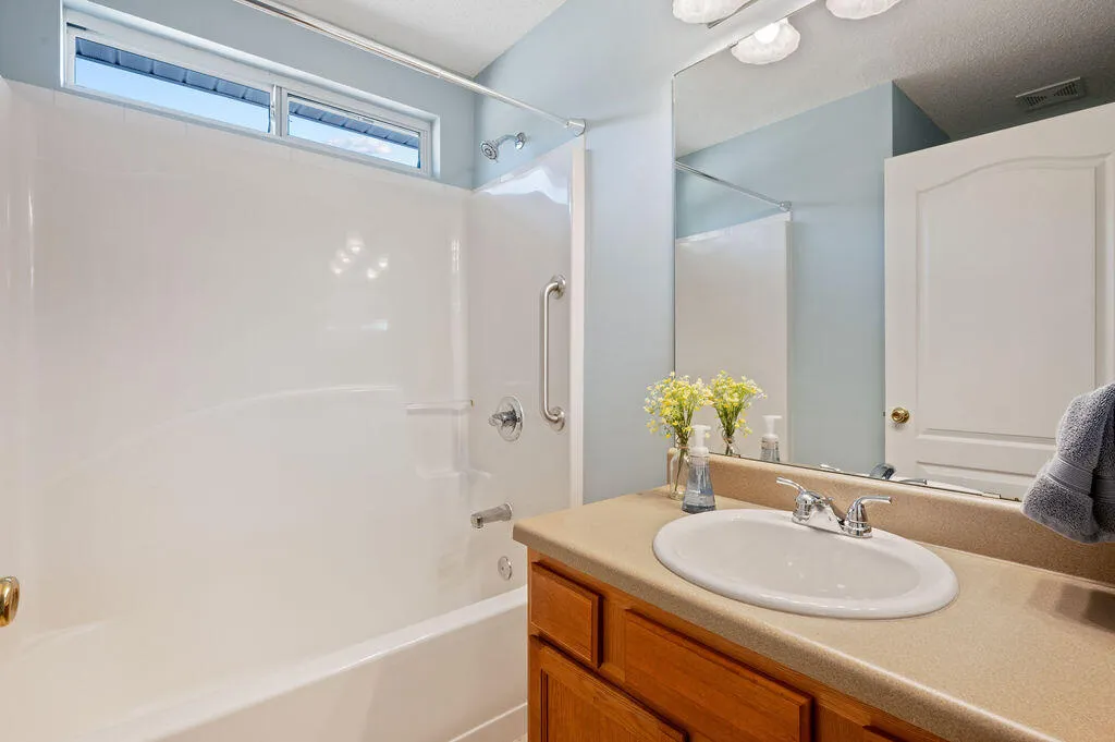 Baker, Florida 32531, United States, 3 Bedrooms Bedrooms, ,2 BathroomsBathrooms,Residential,Pending,188