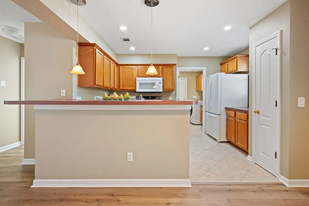 Baker, Florida 32531, United States, 3 Bedrooms Bedrooms, ,2 BathroomsBathrooms,Residential,Pending,188