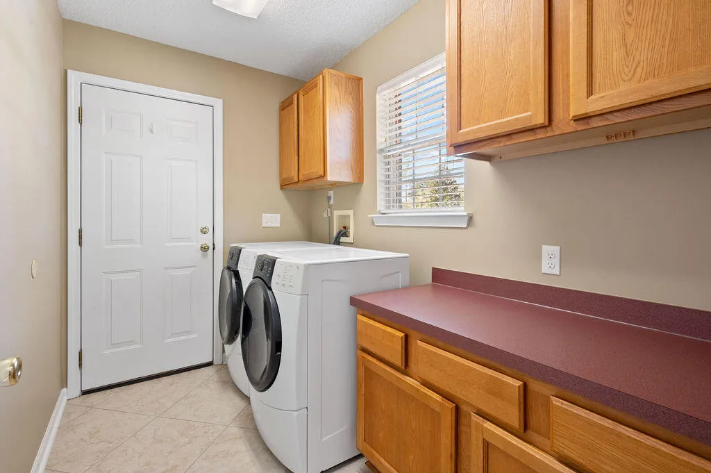 Baker, Florida 32531, United States, 3 Bedrooms Bedrooms, ,2 BathroomsBathrooms,Residential,Pending,188