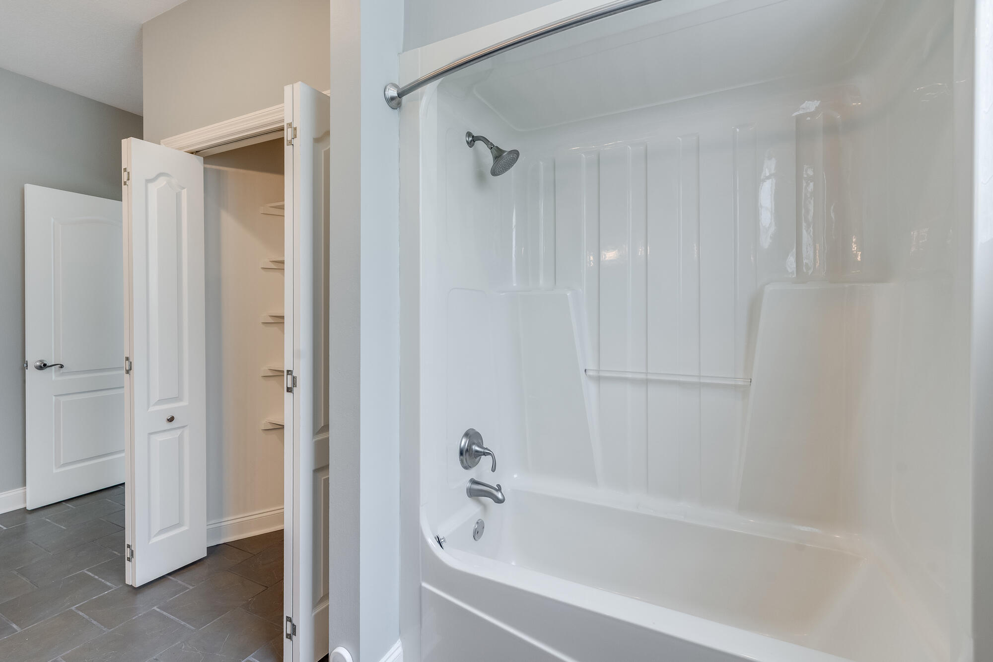 CROSS CREEK SHORES - Residential