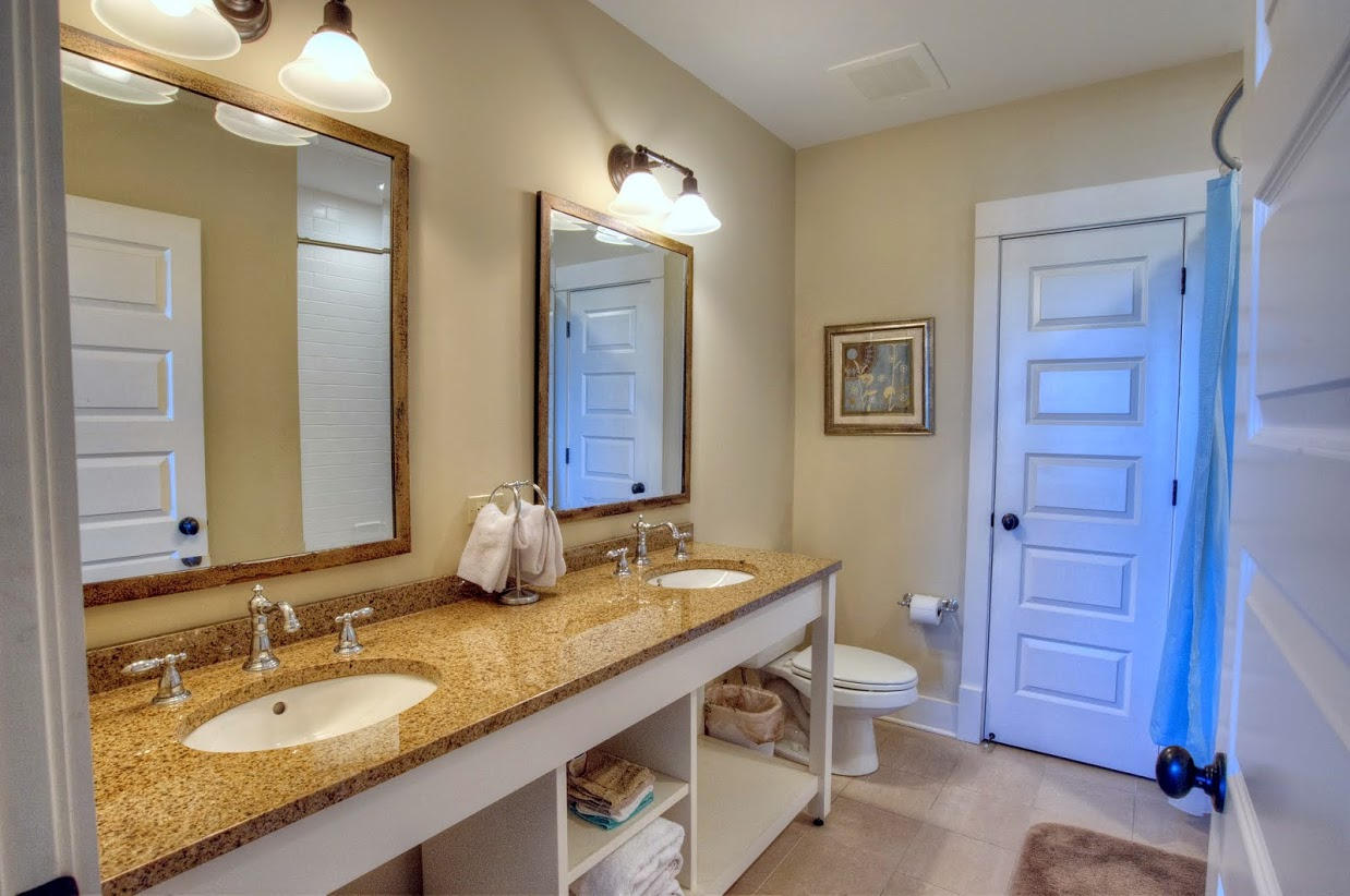 REDFISH VILLAGE - Residential