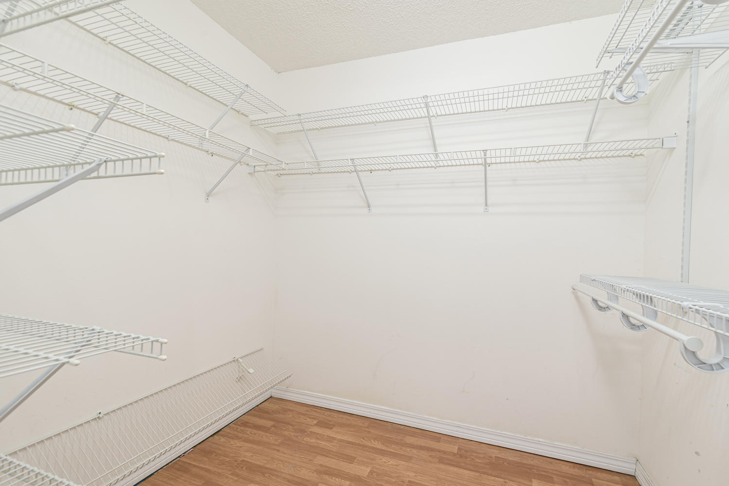 SHALIMAR WOODS S/D - Residential