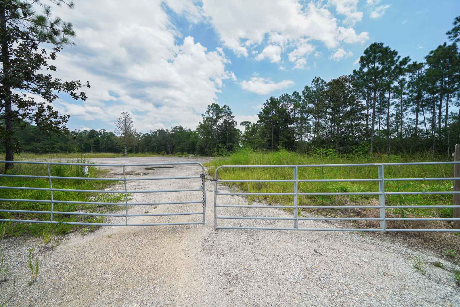 FREEPORT TOWN OF - Land