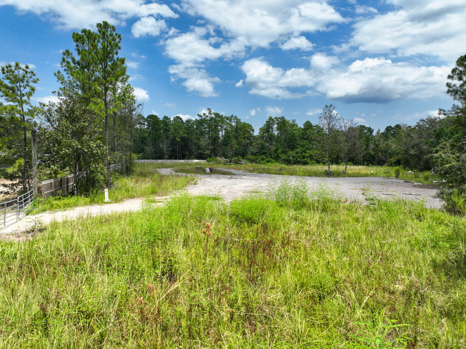 FREEPORT TOWN OF - Land