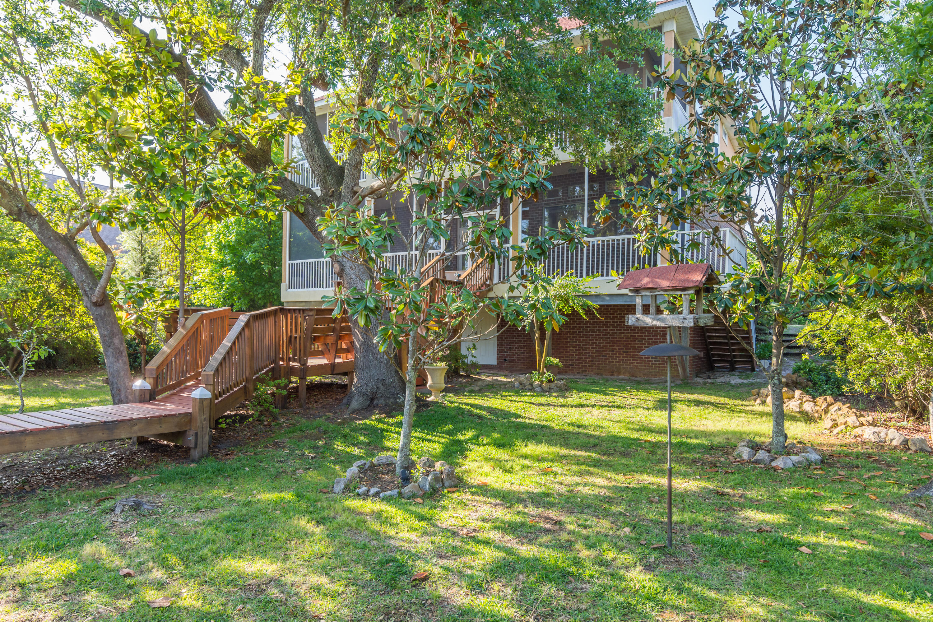 MAGNOLIA HARBOR - Residential