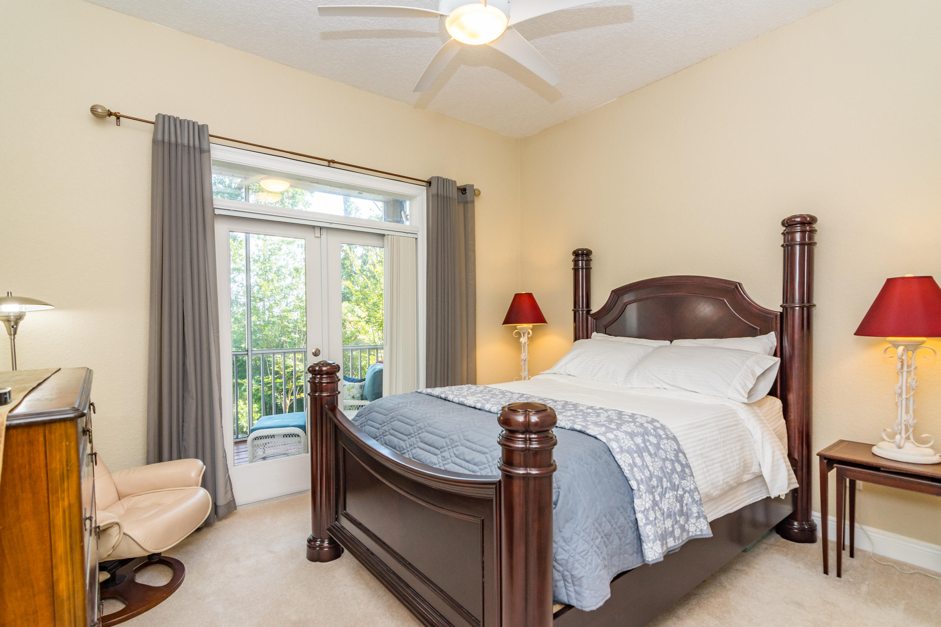 MAGNOLIA HARBOR - Residential