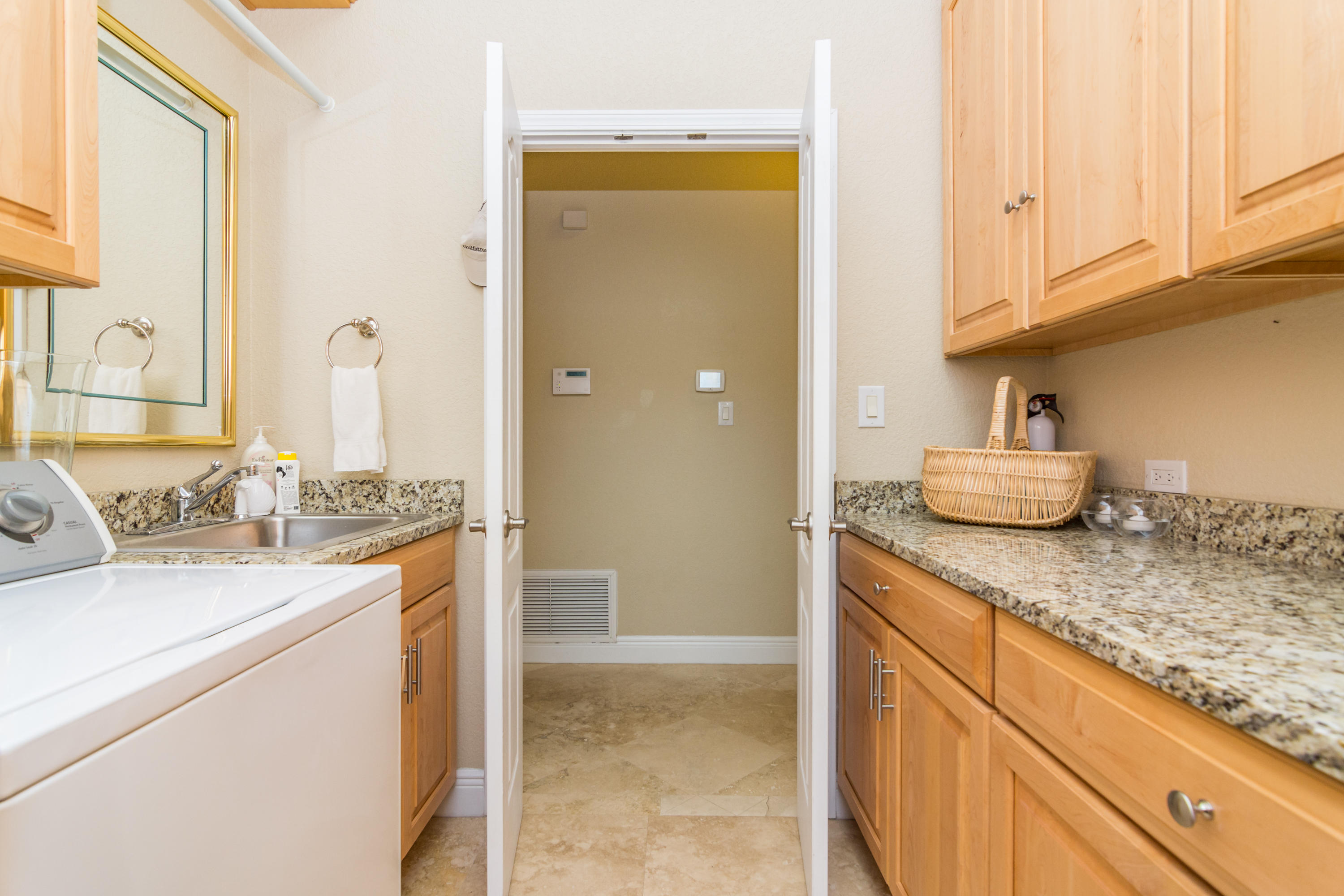 MAGNOLIA HARBOR - Residential