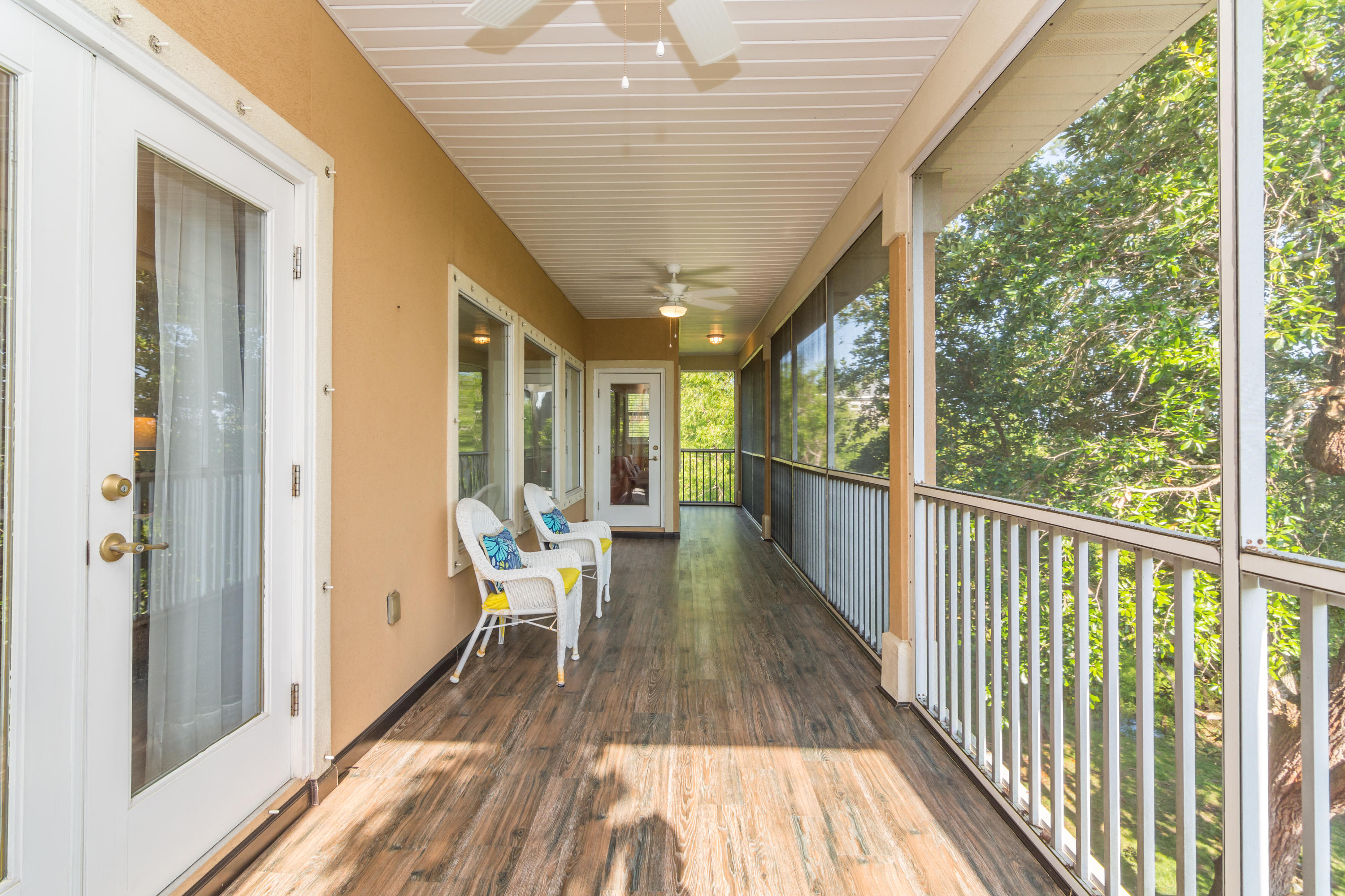 MAGNOLIA HARBOR - Residential