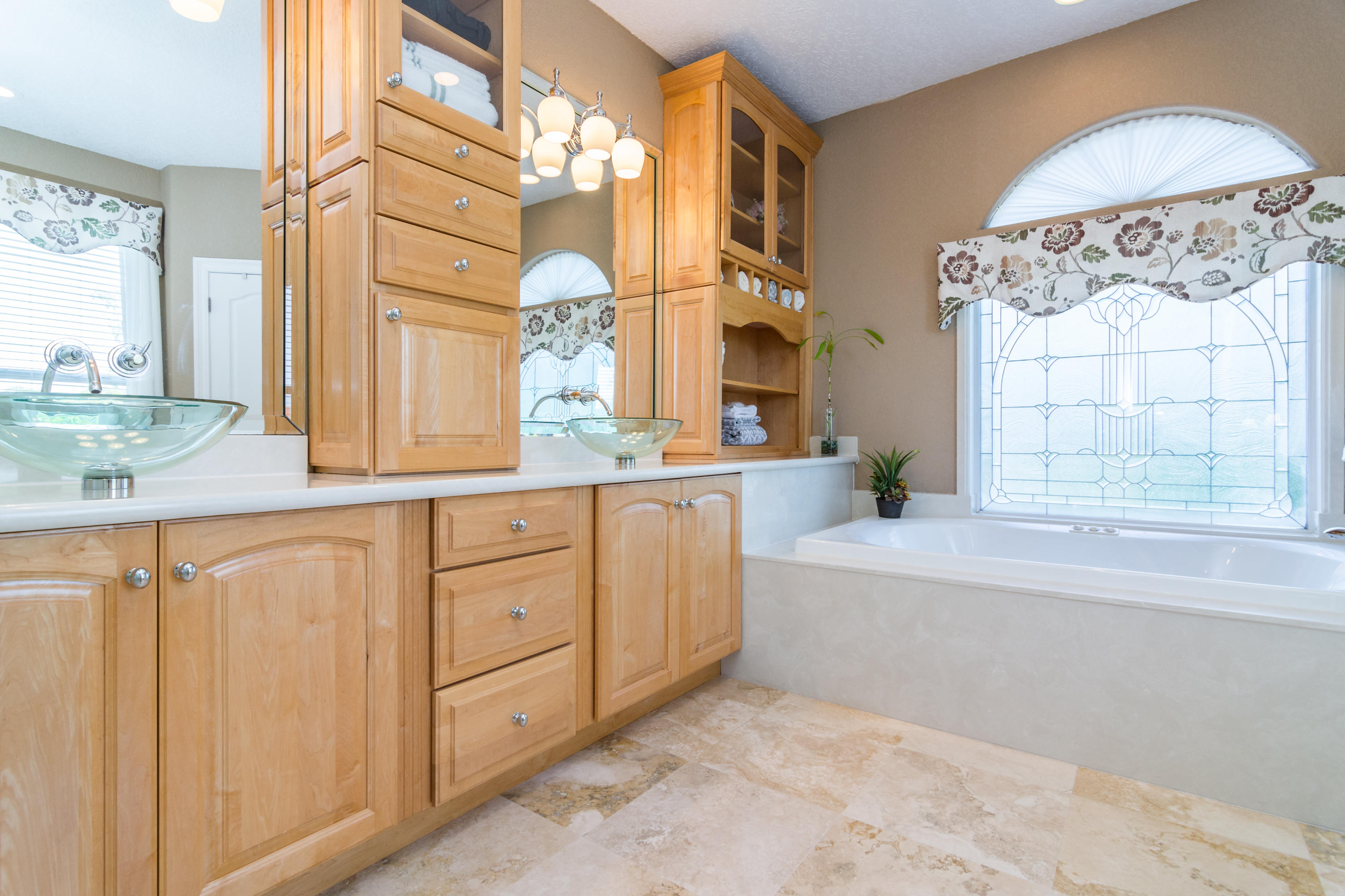 MAGNOLIA HARBOR - Residential