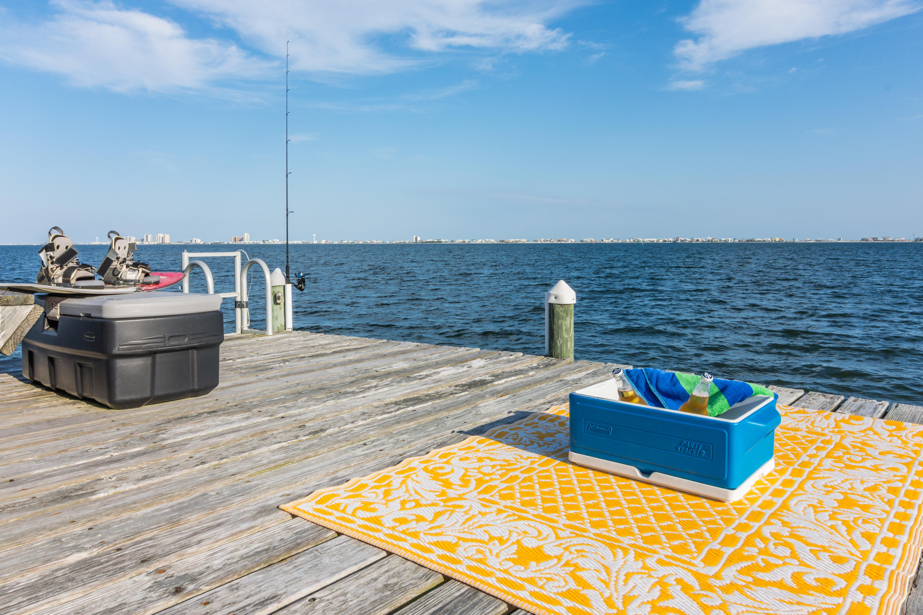 MAGNOLIA HARBOR - Residential