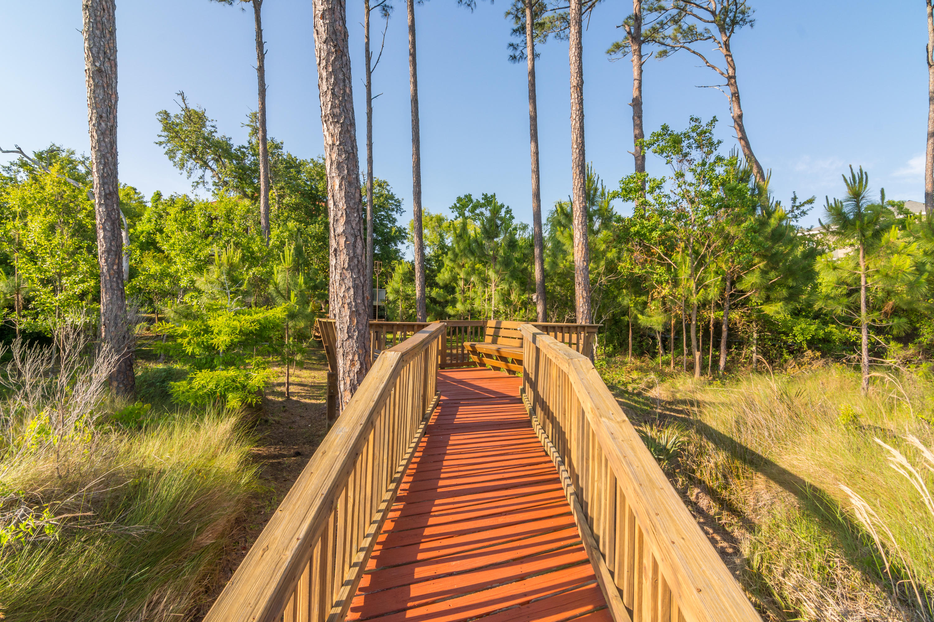 MAGNOLIA HARBOR - Residential