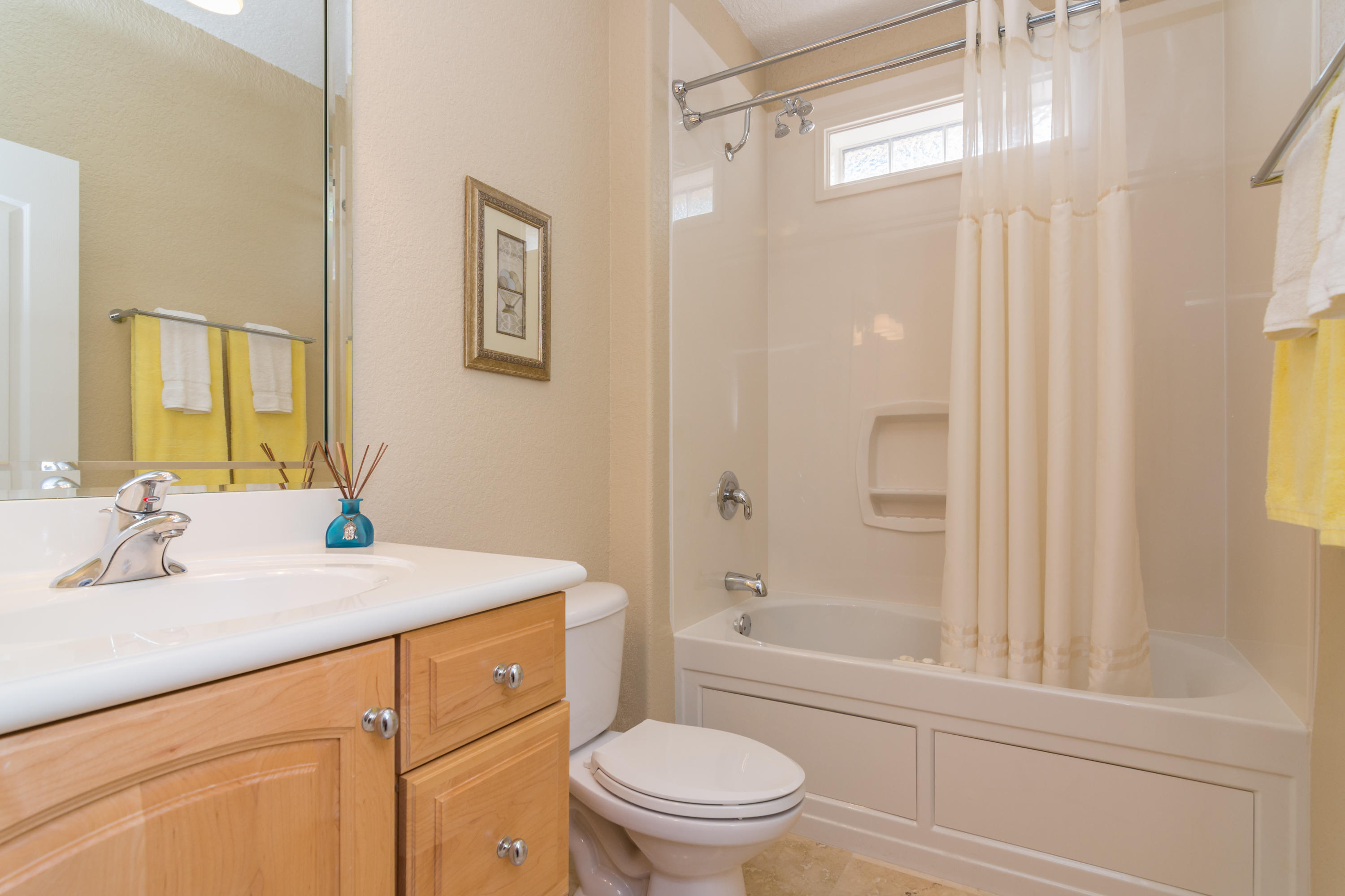 MAGNOLIA HARBOR - Residential