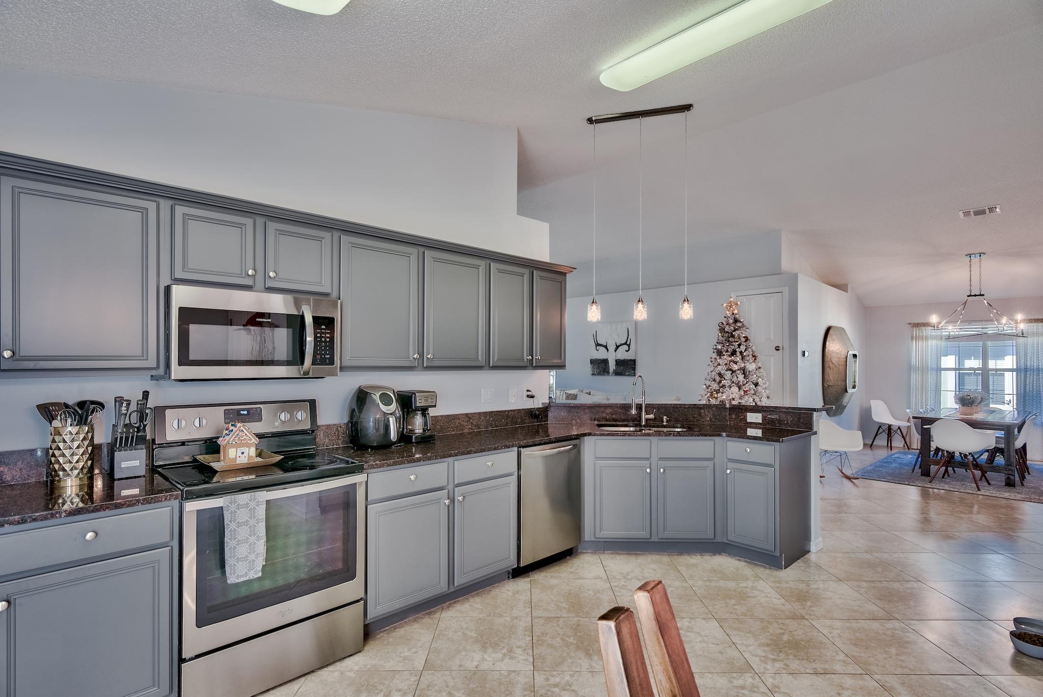 DRIFTWOOD ESTATES - Residential