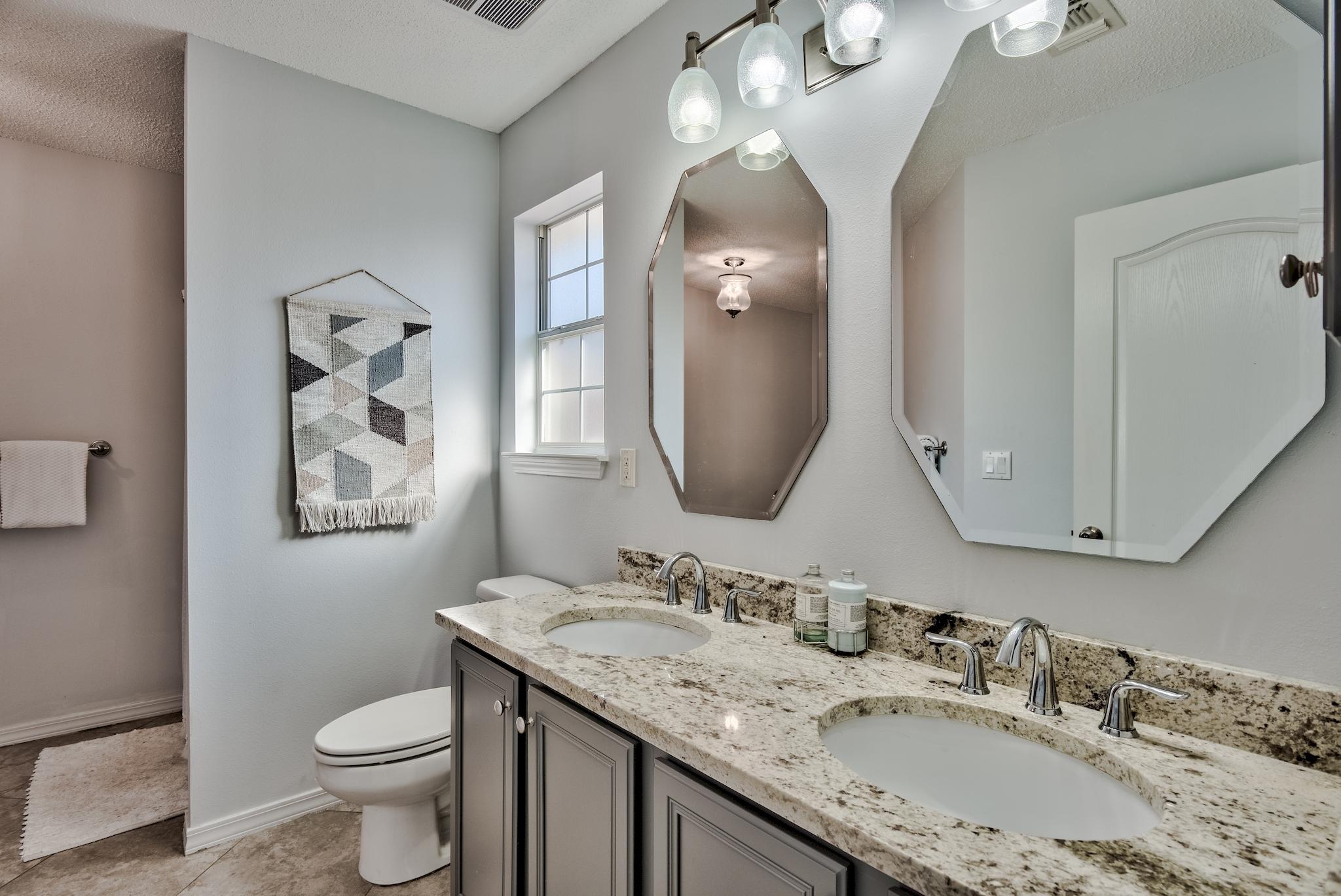 DRIFTWOOD ESTATES - Residential