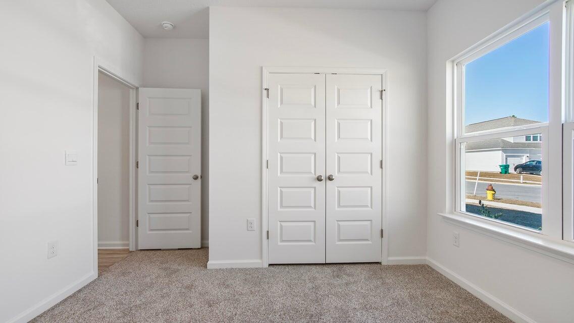 Owl's Head East - Residential Lease