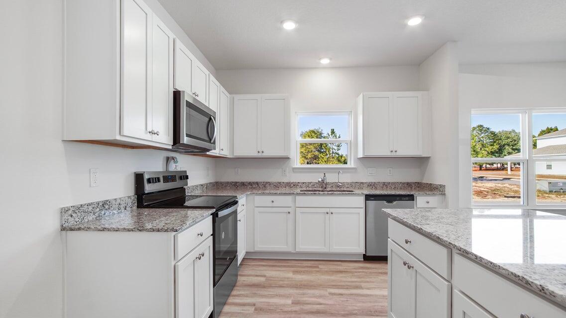 Owl's Head East - Residential Lease