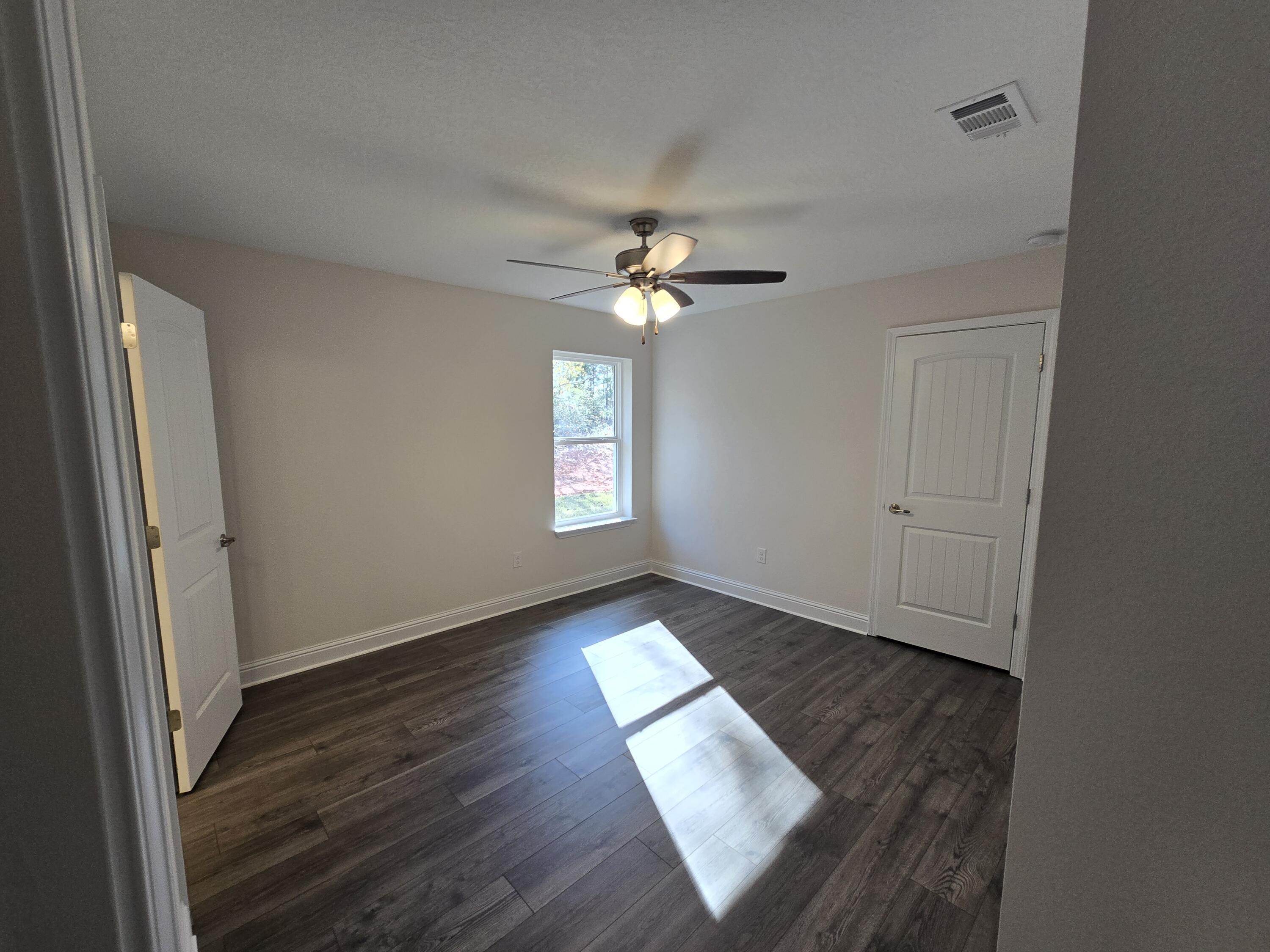 Nature Lake - Residential