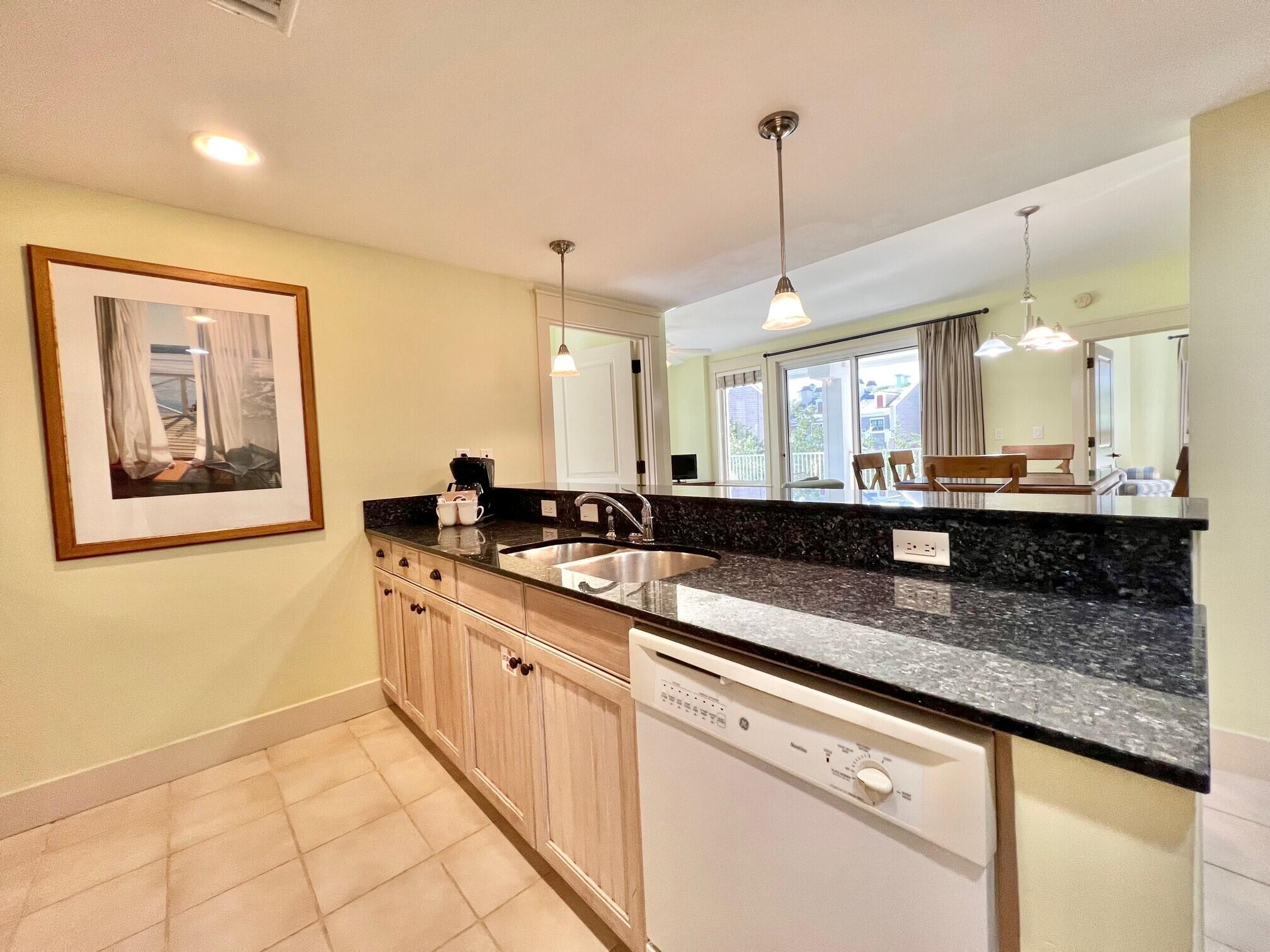 OBSERVATION POINT NORTH - Residential Lease