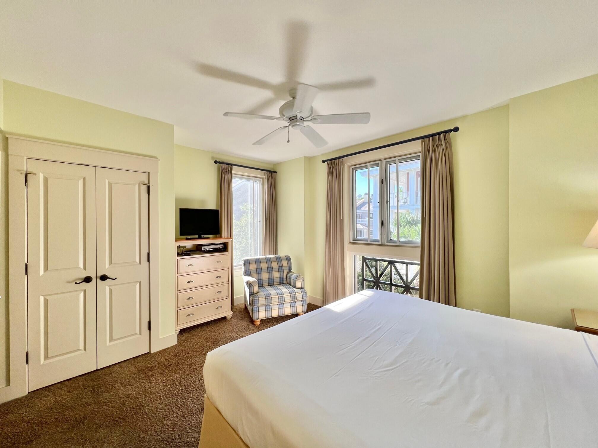 OBSERVATION POINT NORTH - Residential Lease